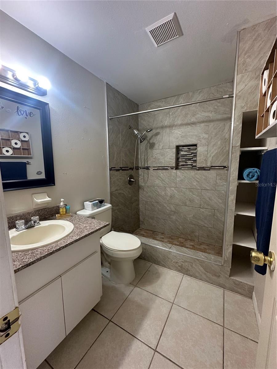 520 CARLSBAD DR, KISSIMMEE, FL, 34758