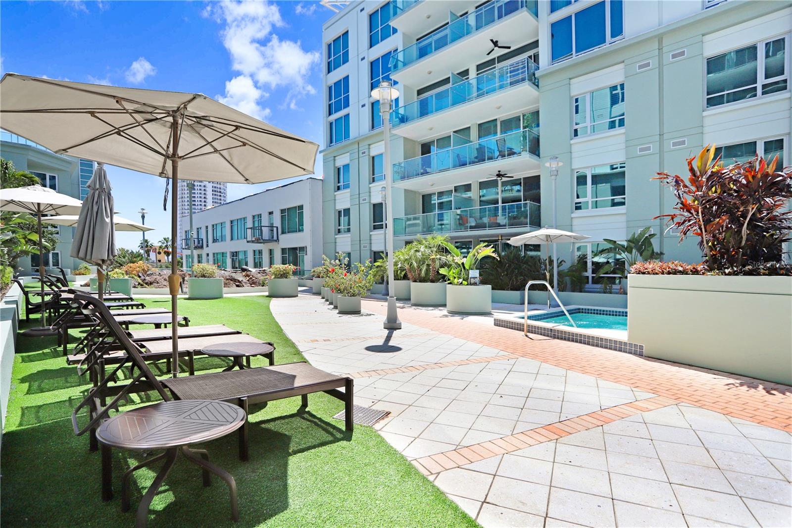 912 CHANNELSIDE DR #2409, TAMPA, FL, 33602