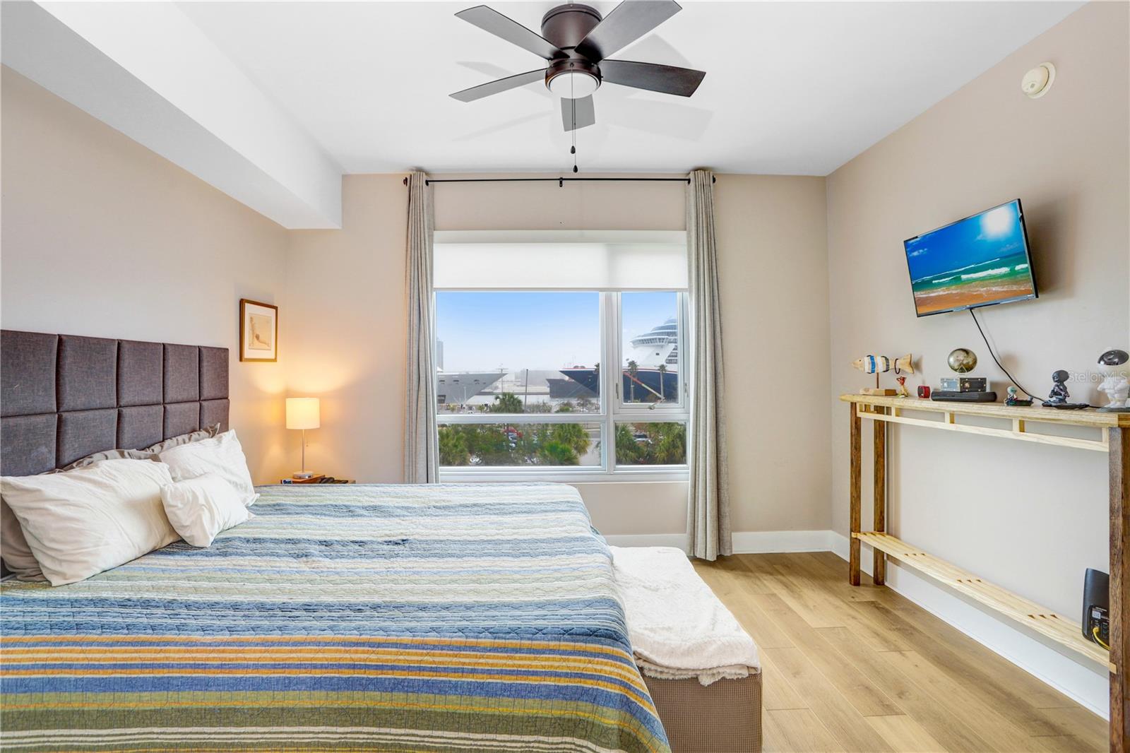 912 CHANNELSIDE DR #2409, TAMPA, FL, 33602