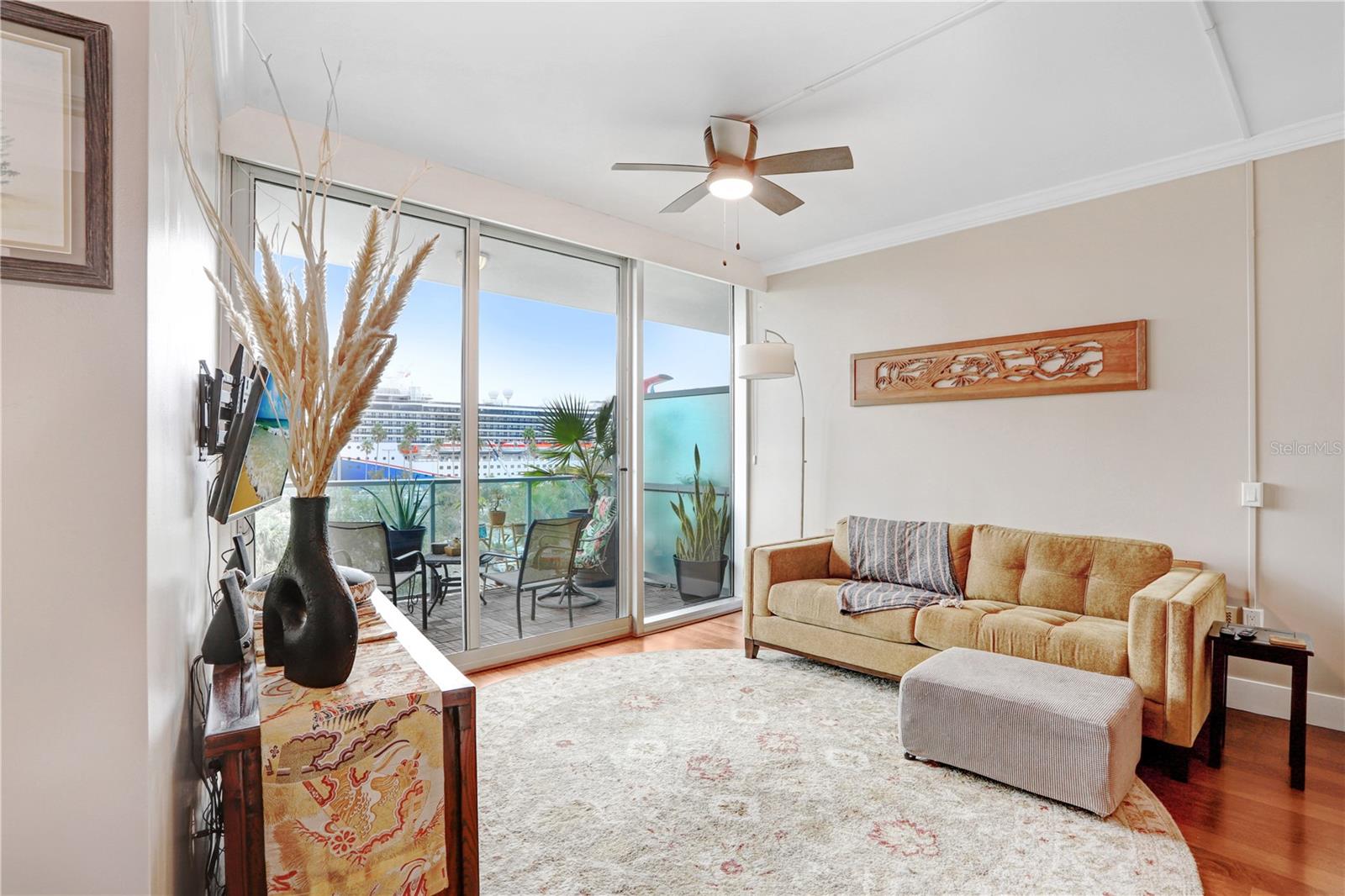 912 CHANNELSIDE DR #2409, TAMPA, FL, 33602