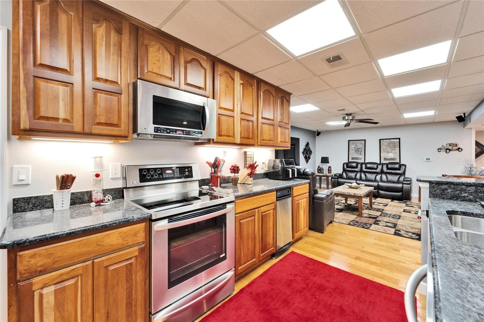 861 SYMPHONY ISLES BLVD, APOLLO BEACH, FL, 33572