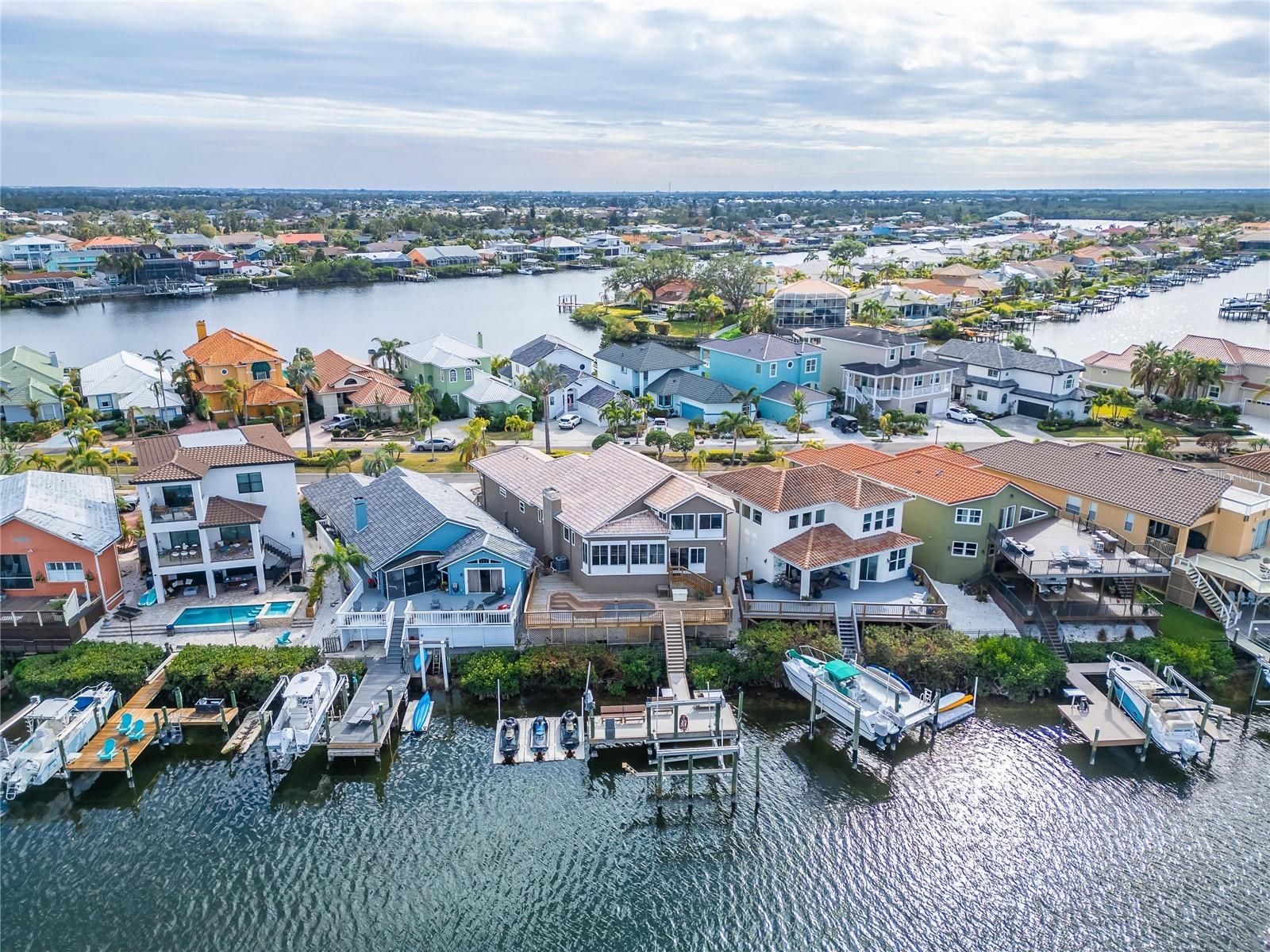 861 SYMPHONY ISLES BLVD, APOLLO BEACH, FL, 33572