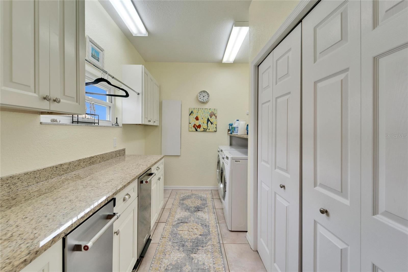 861 SYMPHONY ISLES BLVD, APOLLO BEACH, FL, 33572