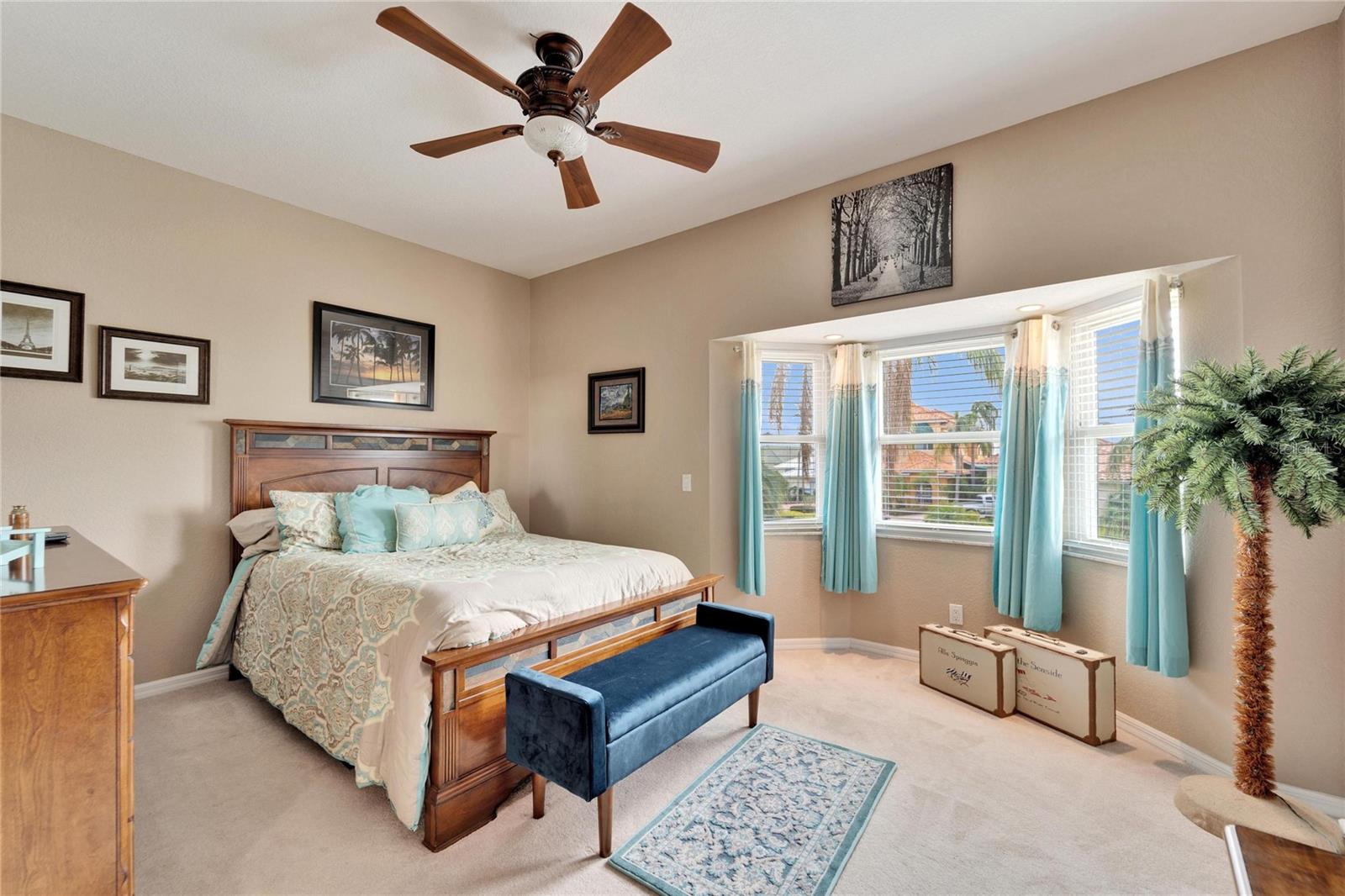 861 SYMPHONY ISLES BLVD, APOLLO BEACH, FL, 33572
