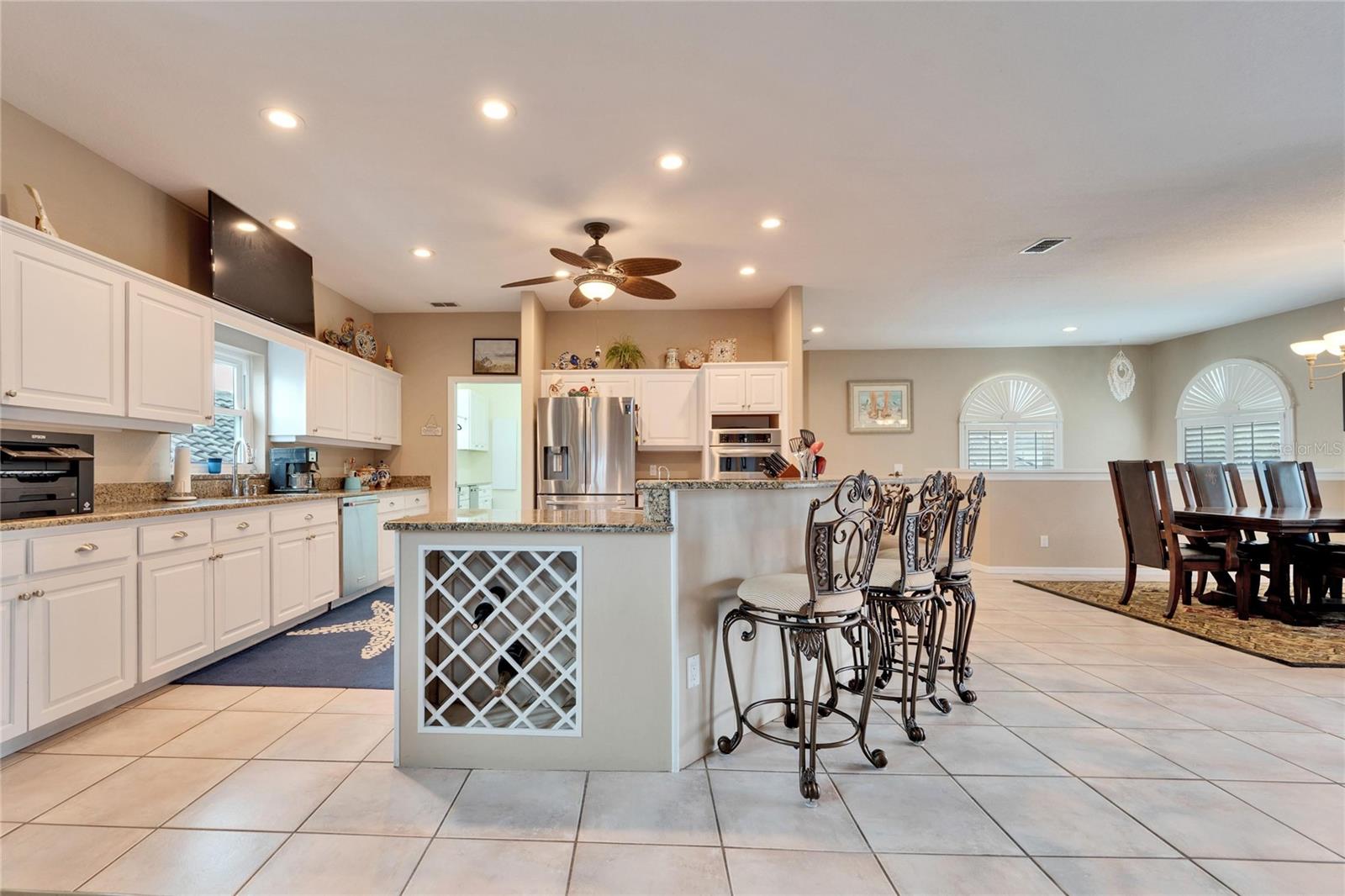 861 SYMPHONY ISLES BLVD, APOLLO BEACH, FL, 33572
