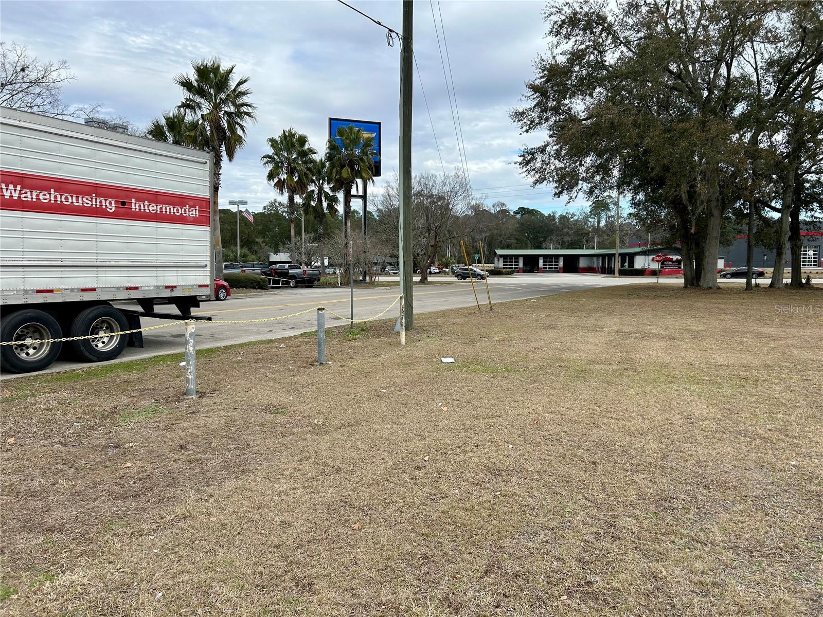 N MAIN ST, GAINESVILLE, FL, 32609