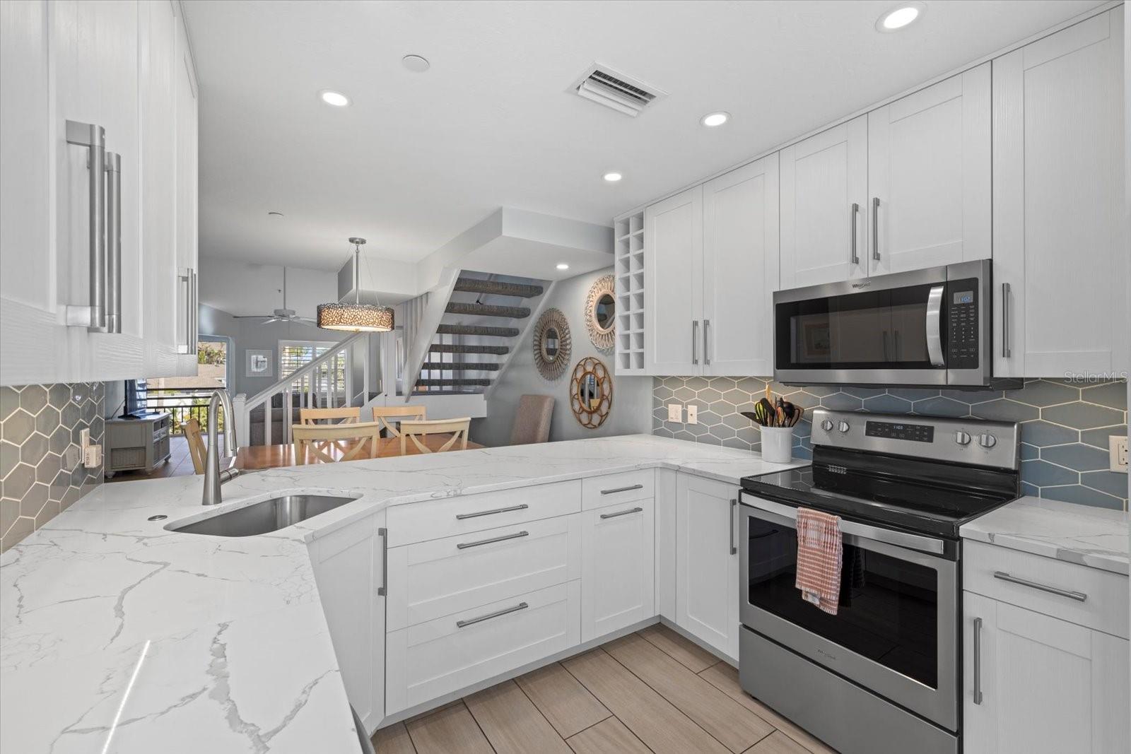 1275 SIESTA BAYSIDE DR #1275, SARASOTA, FL, 34242