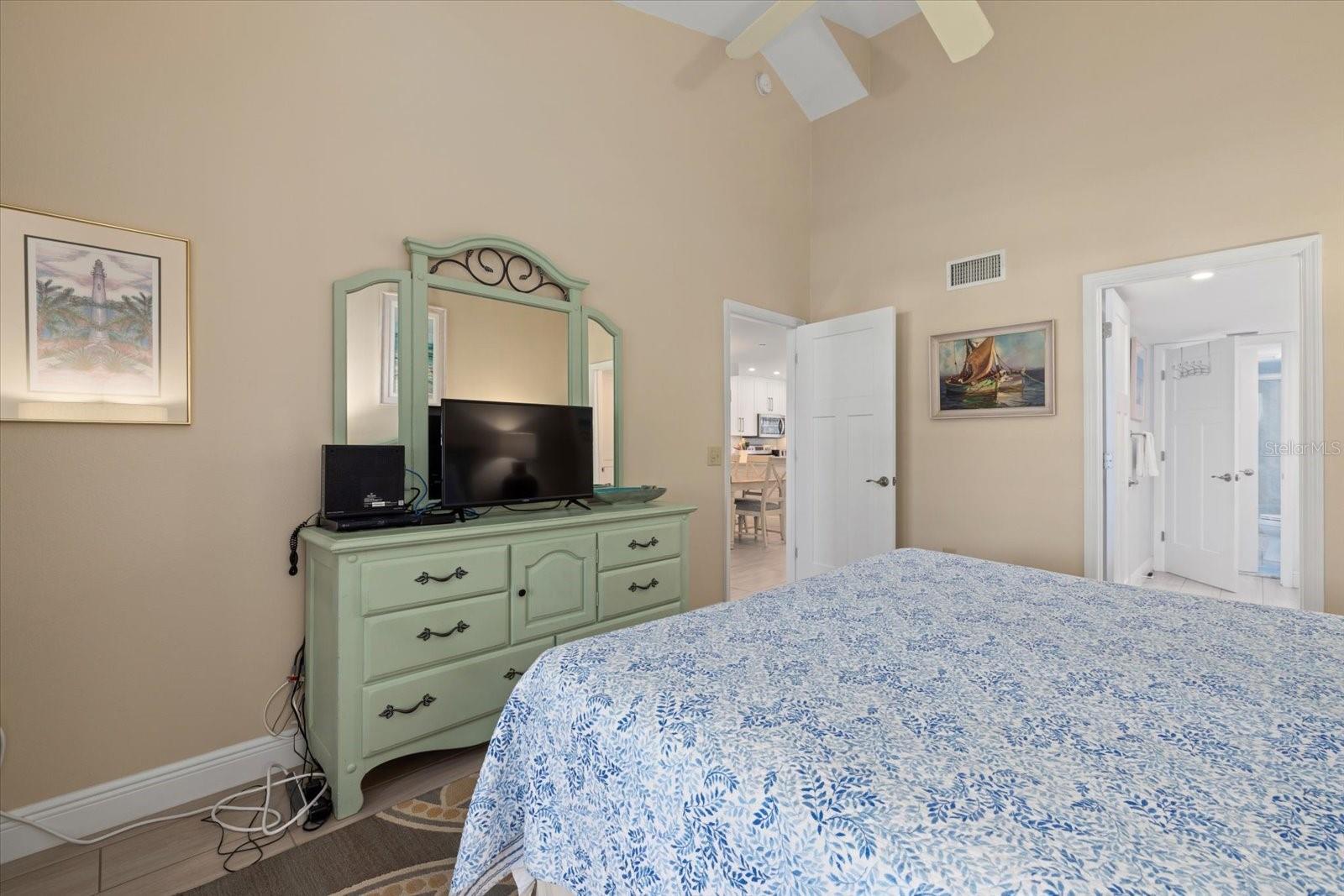 1275 SIESTA BAYSIDE DR #1275, SARASOTA, FL, 34242