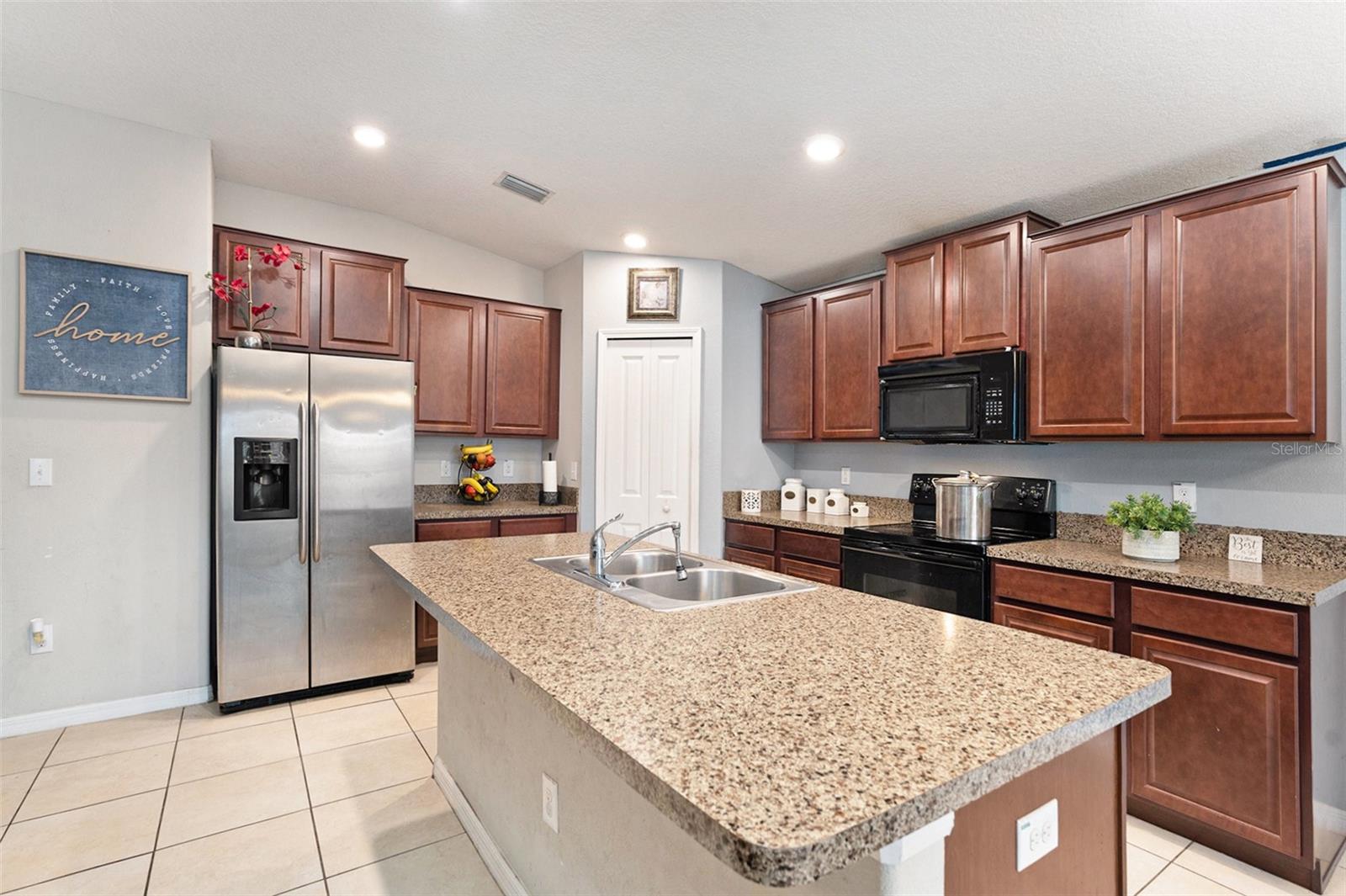 1782 BROAD WINGED HAWK DR, RUSKIN, FL, 33570