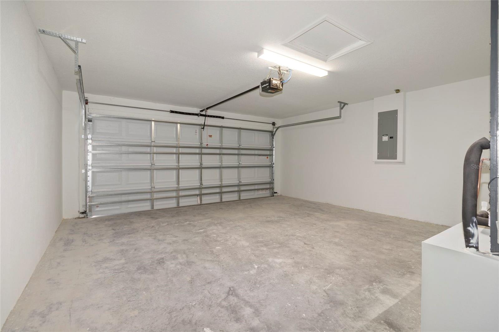 4 LOCUST TER, OCALA, FL, 34472