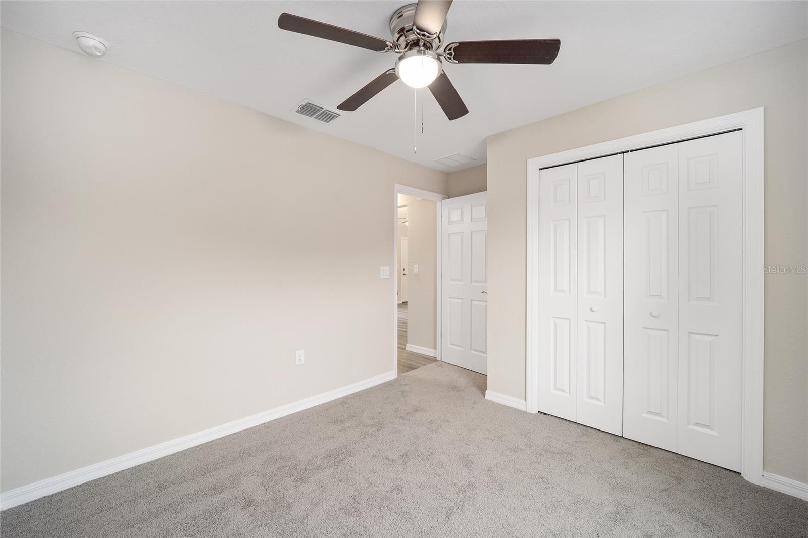4 LOCUST TER, OCALA, FL, 34472