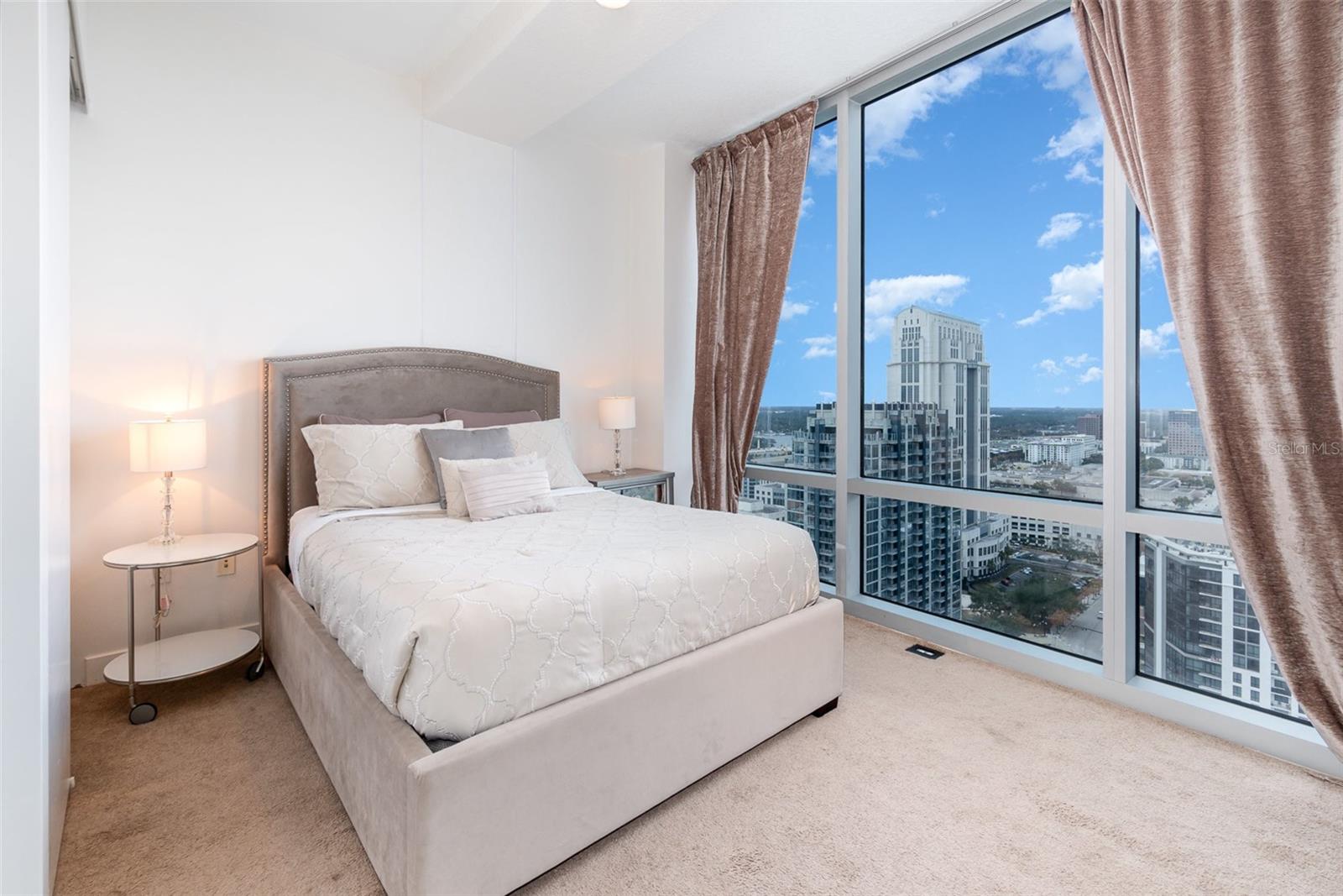 150 E ROBINSON ST #2512, ORLANDO, FL, 32801