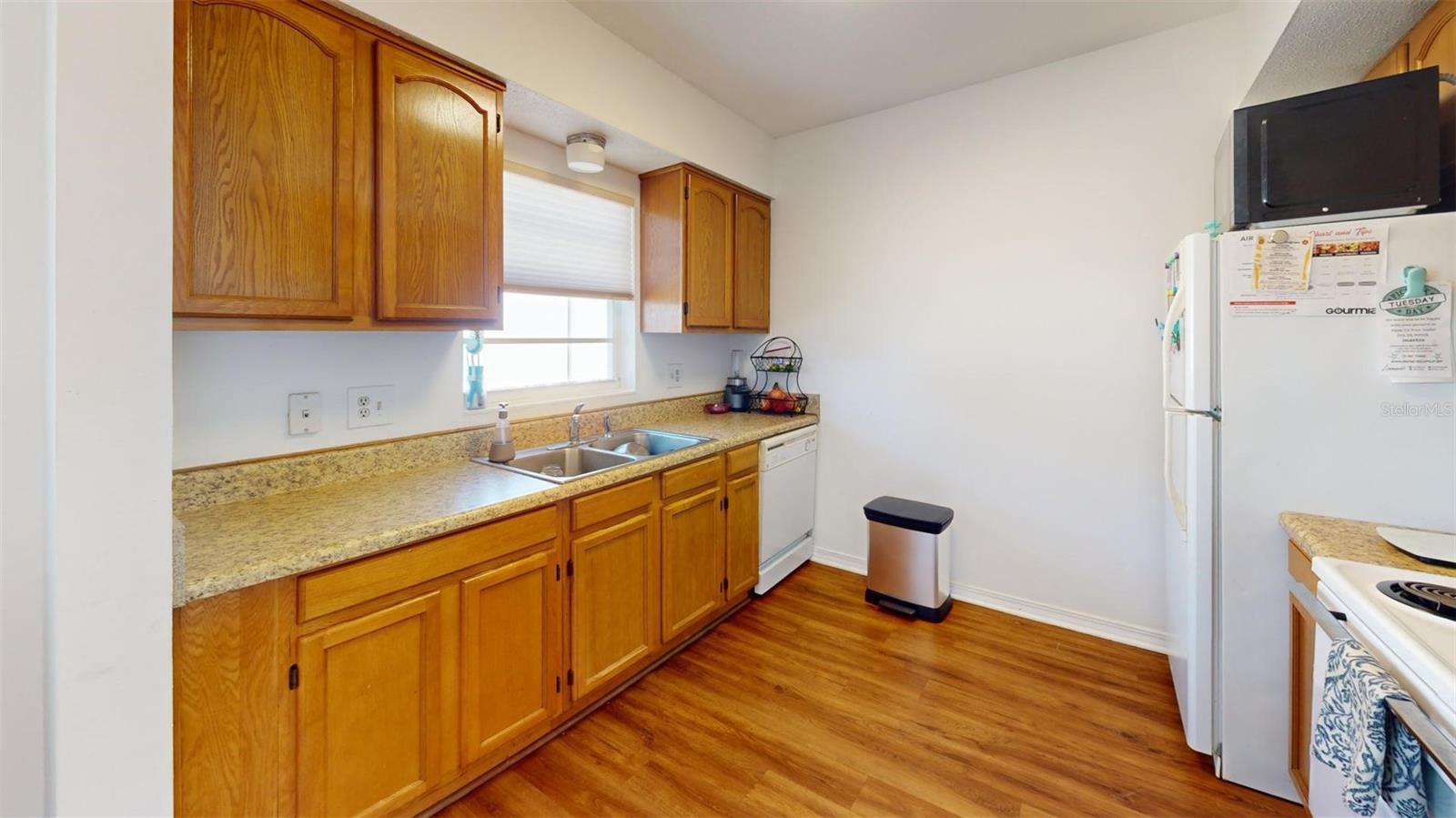 6915 AVENUE DES PALAIS #2B, SOUTH PASADENA, FL, 33707