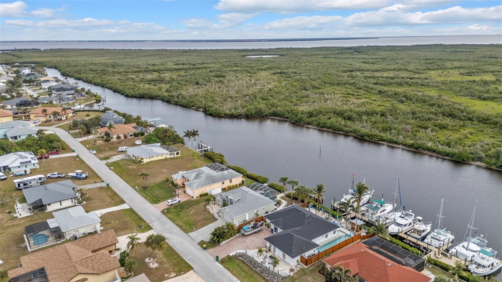 18794 AYRSHIRE CIR, PORT CHARLOTTE, FL, 33948