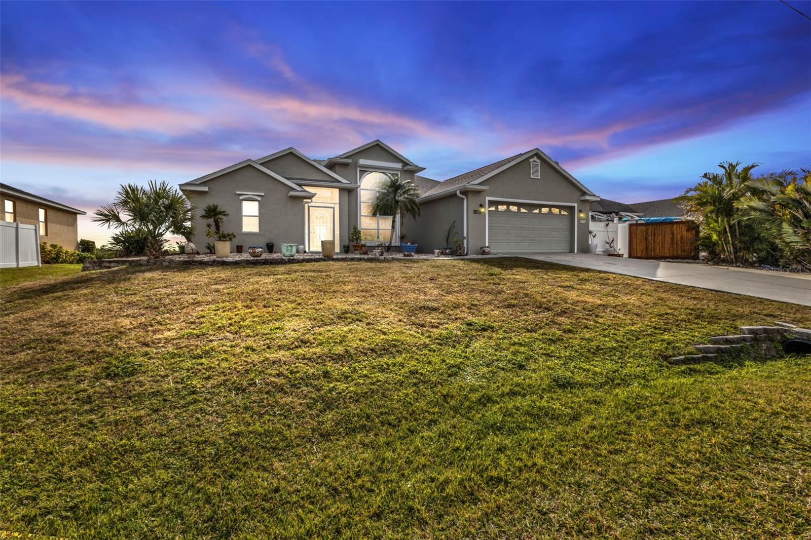 18794 AYRSHIRE CIR, PORT CHARLOTTE, FL, 33948