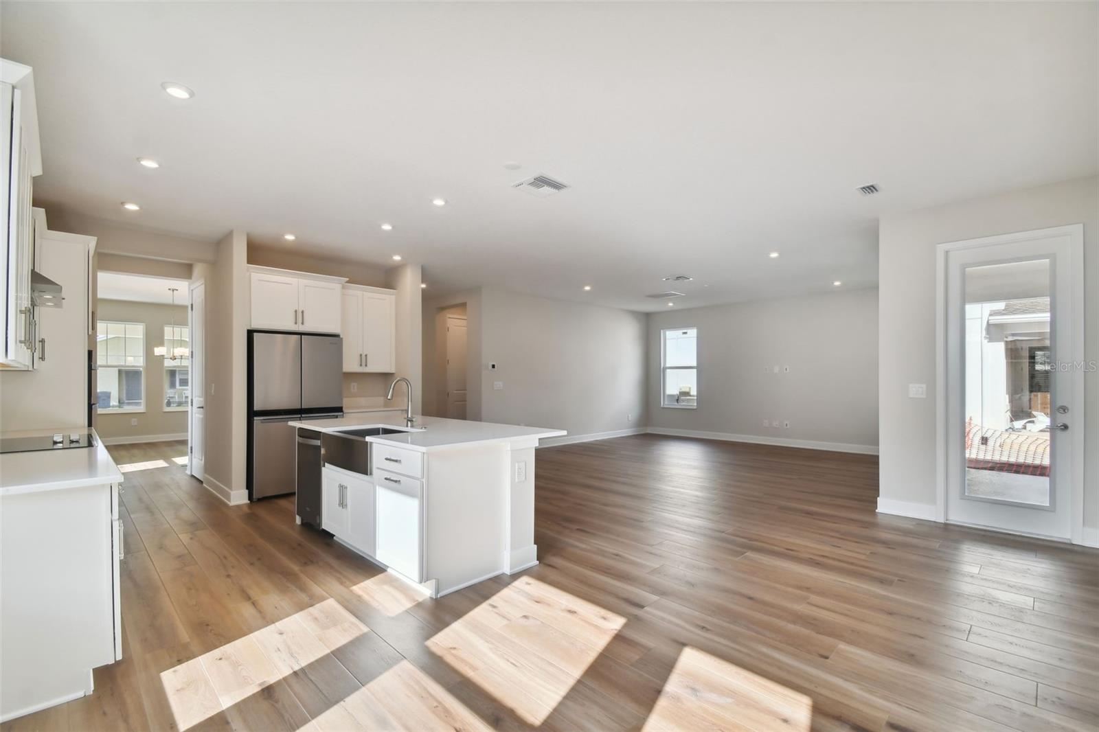 1742 W SAINT LOUIS ST, TAMPA, FL, 33607