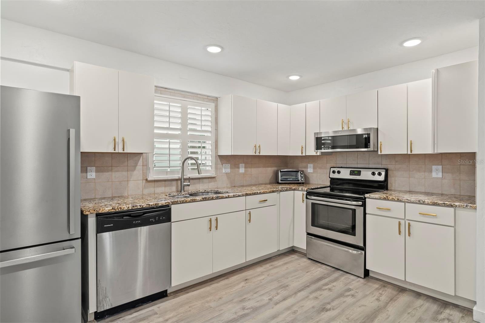 1531 PLACIDA RD #1-103, ENGLEWOOD, FL, 34223
