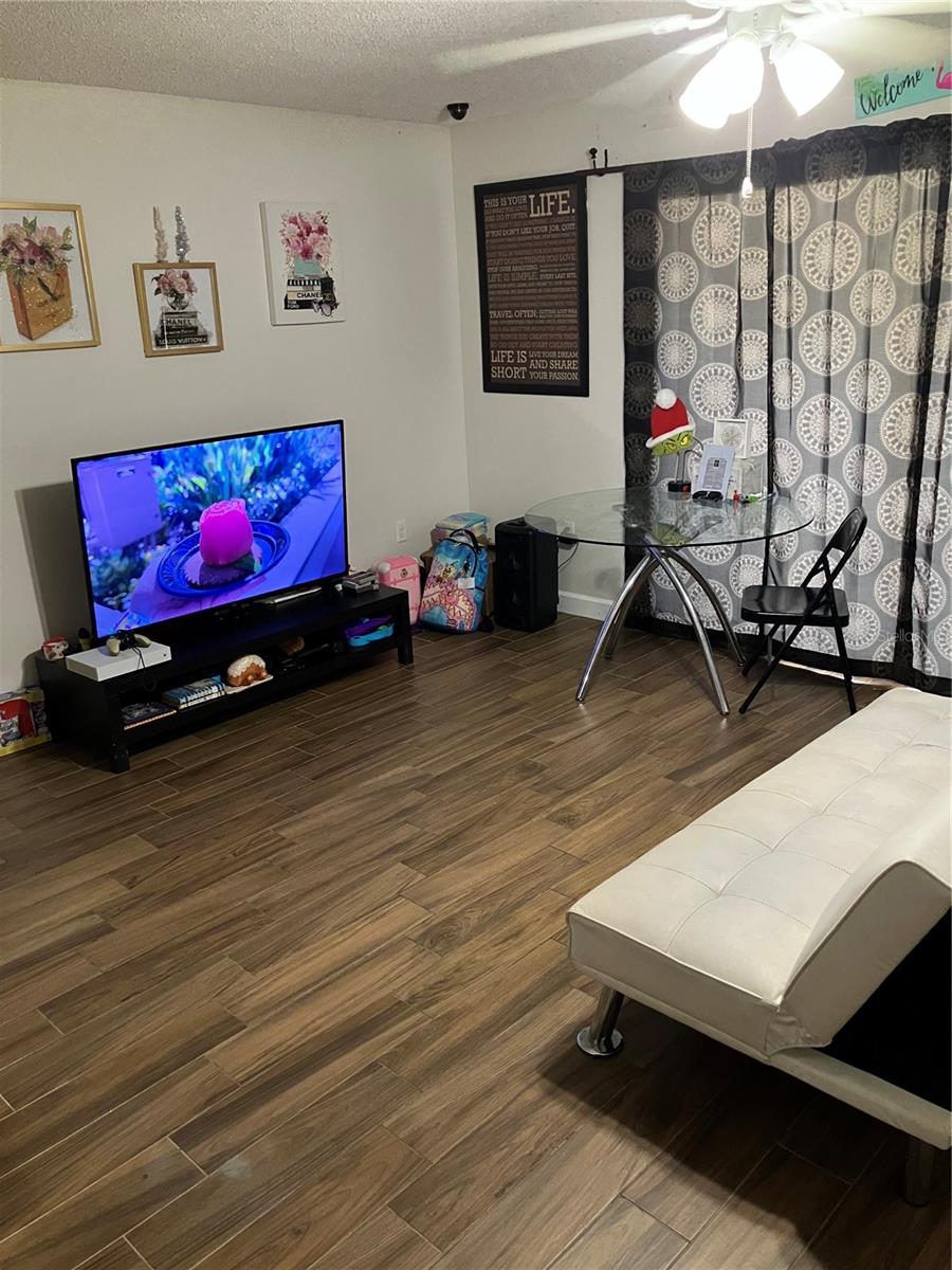 516 ORANGE DR #26, ALTAMONTE SPRINGS, FL, 32701