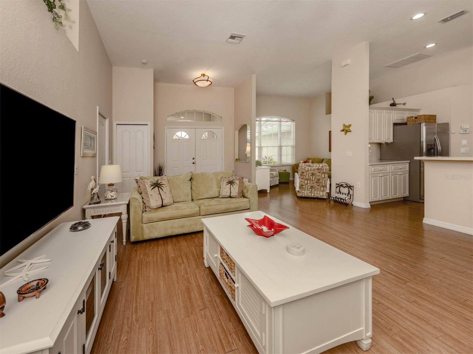 5045 WHITESTONE DR, VENICE, FL, 34293