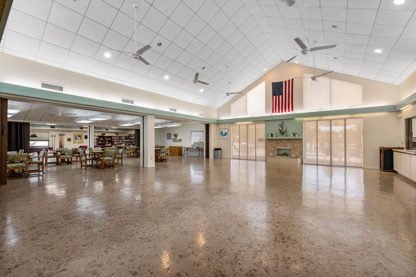 664 LINDEN DR, ENGLEWOOD, FL, 34223