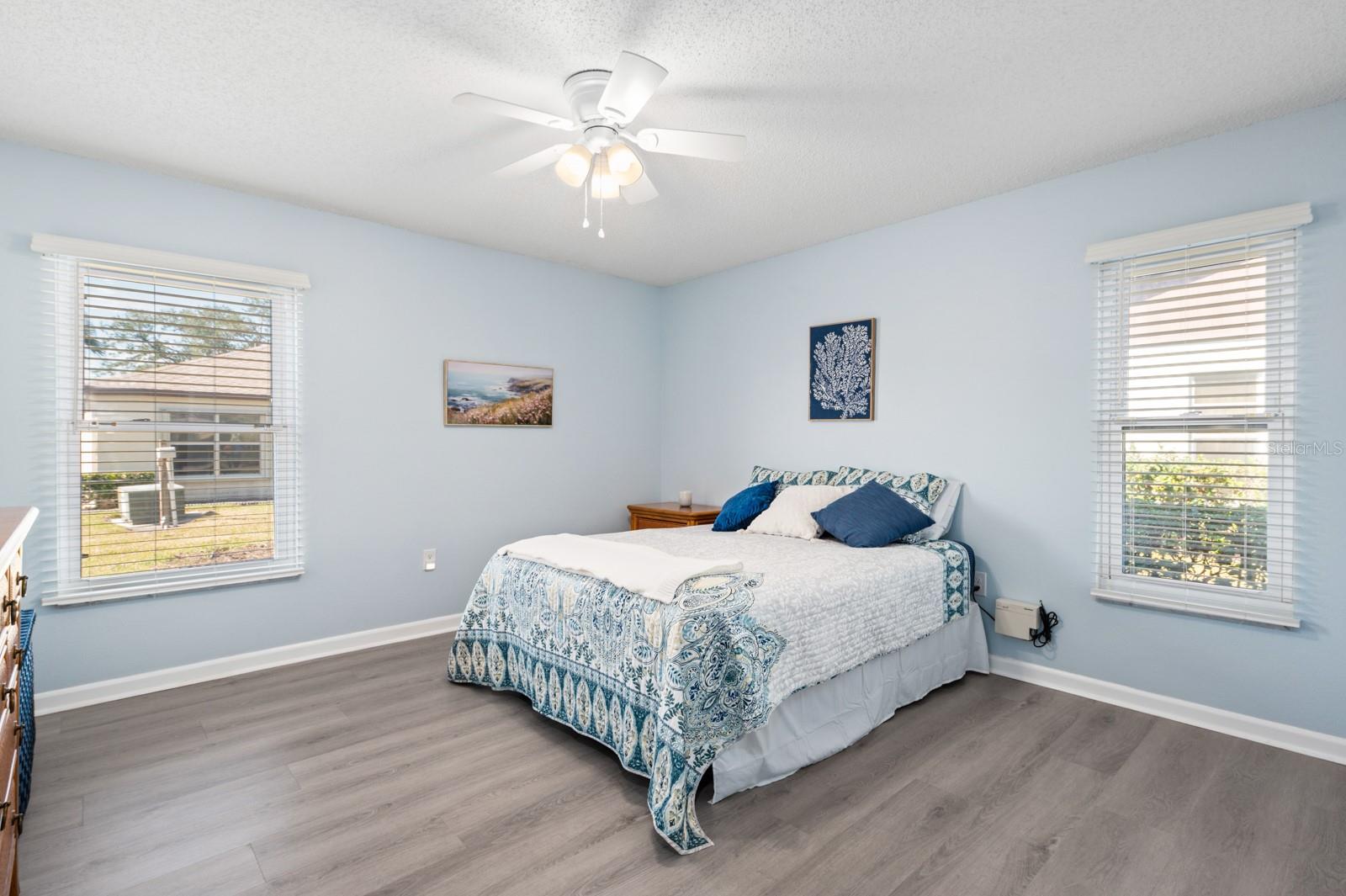 664 LINDEN DR, ENGLEWOOD, FL, 34223