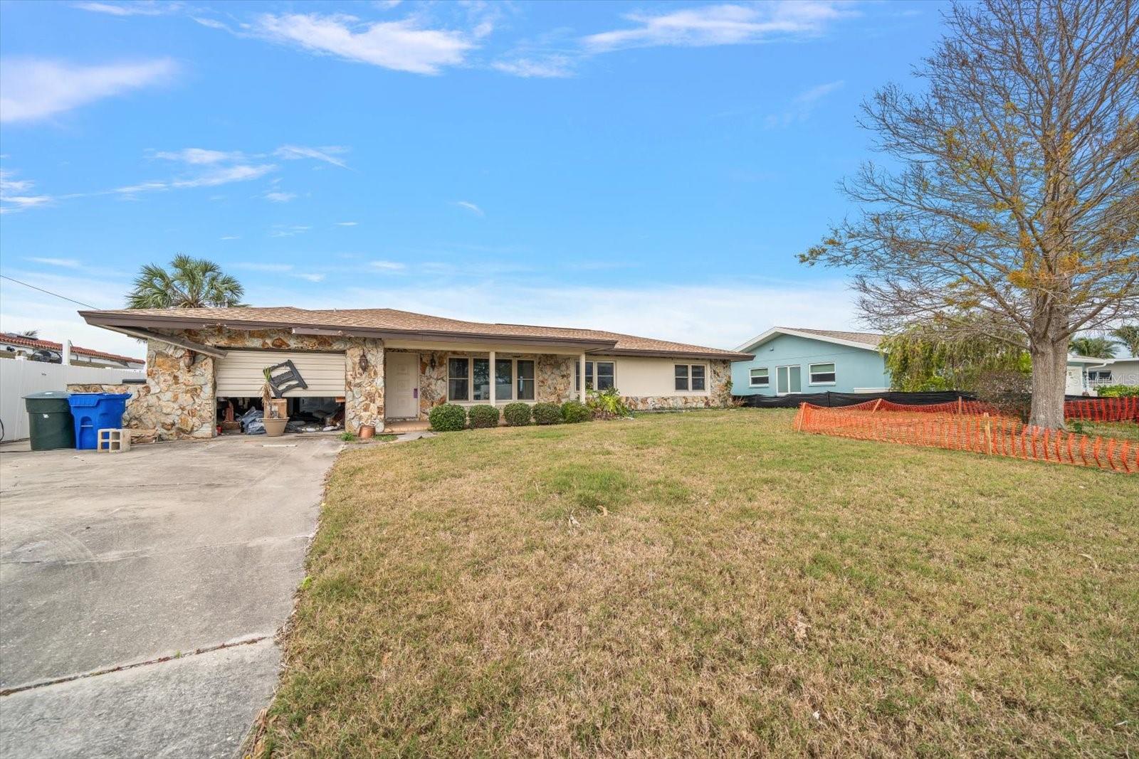 2190 HARBOR VIEW DR, DUNEDIN, FL, 34698