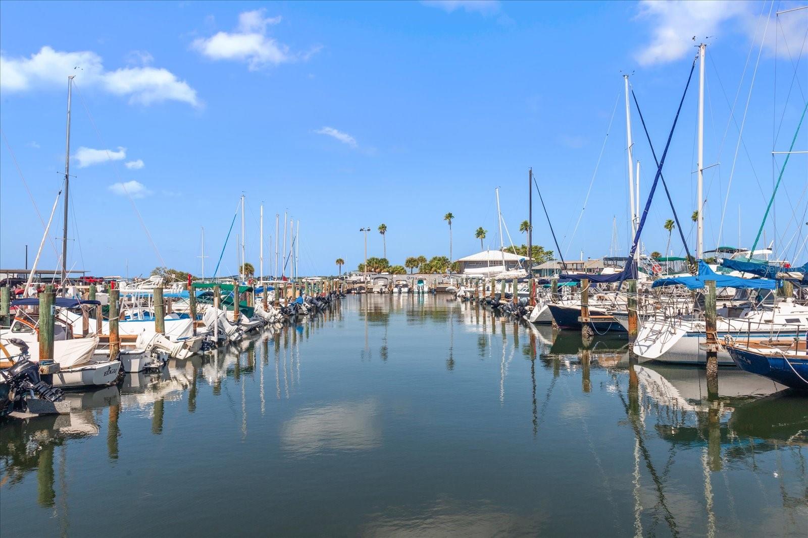 2190 HARBOR VIEW DR, DUNEDIN, FL, 34698
