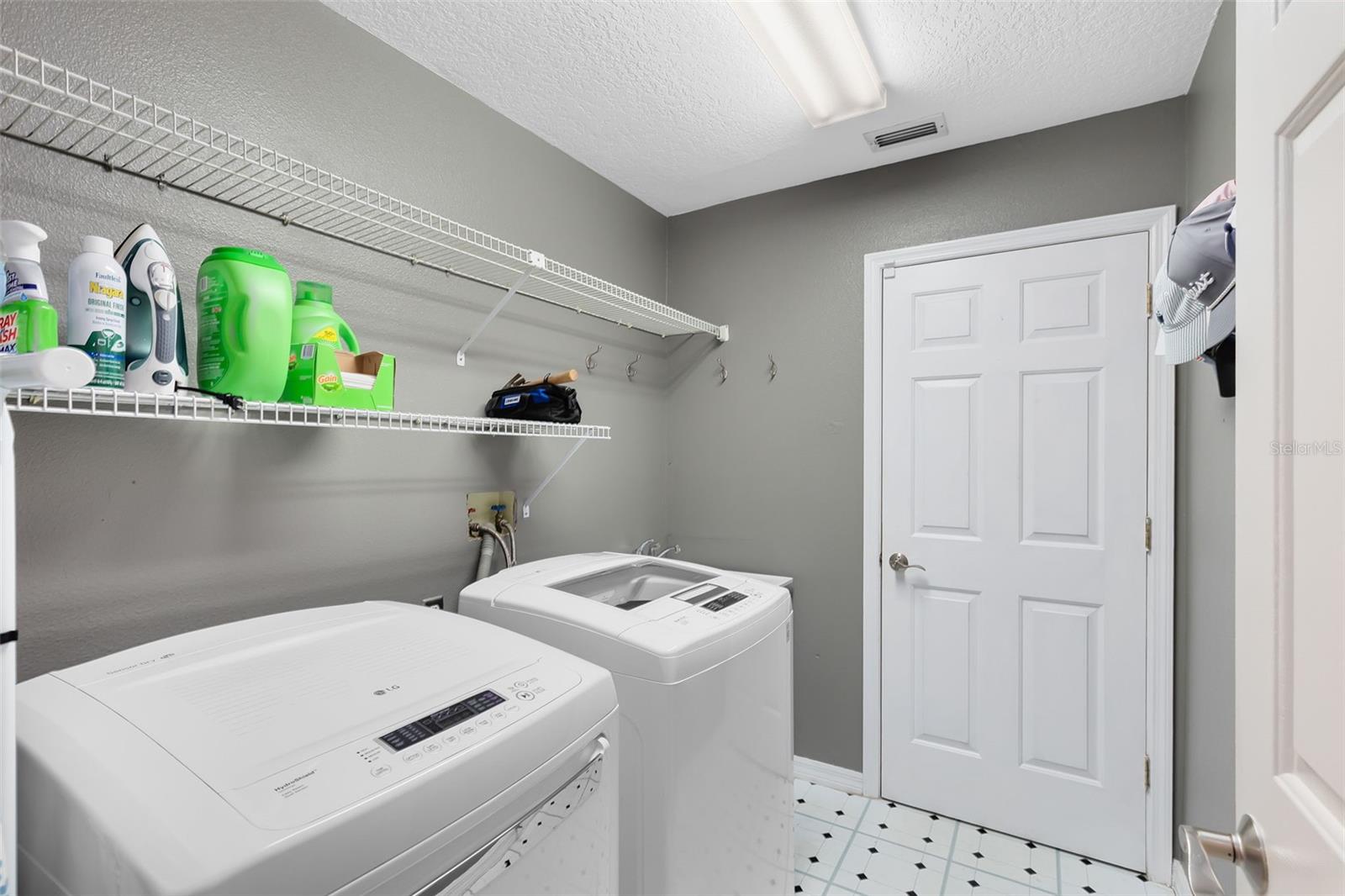 623 YORKSHIRE DR, OVIEDO, FL, 32765