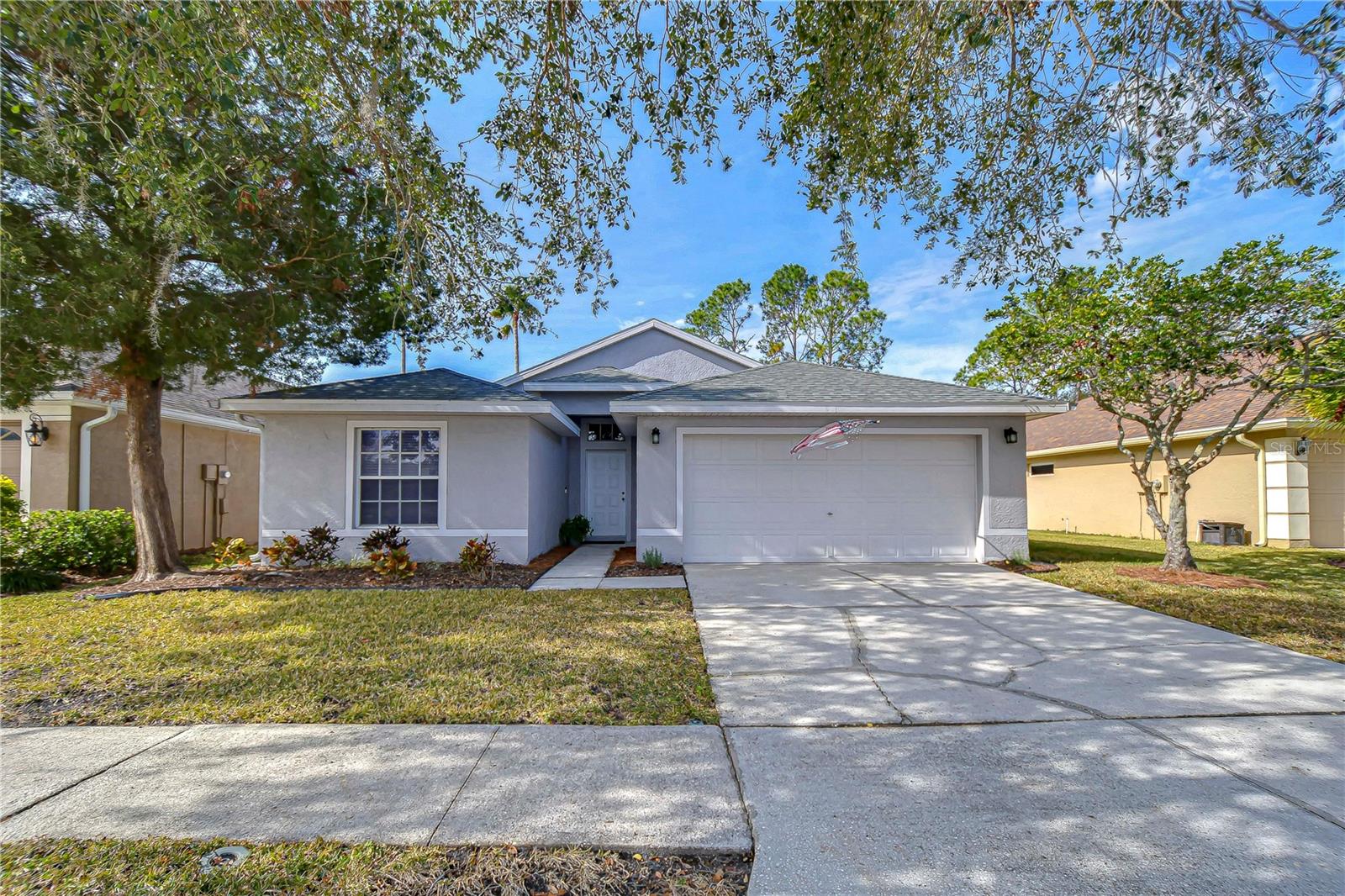 19304 GARDEN QUILT CIR, LUTZ, FL, 33558