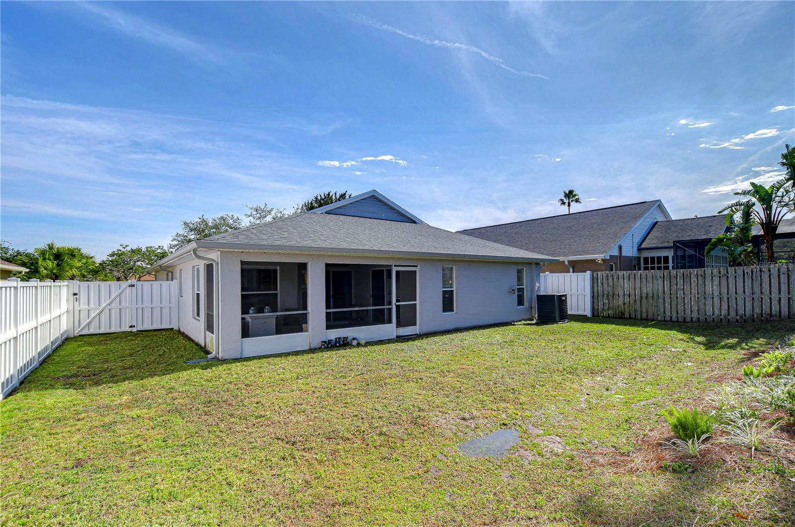 19304 GARDEN QUILT CIR, LUTZ, FL, 33558