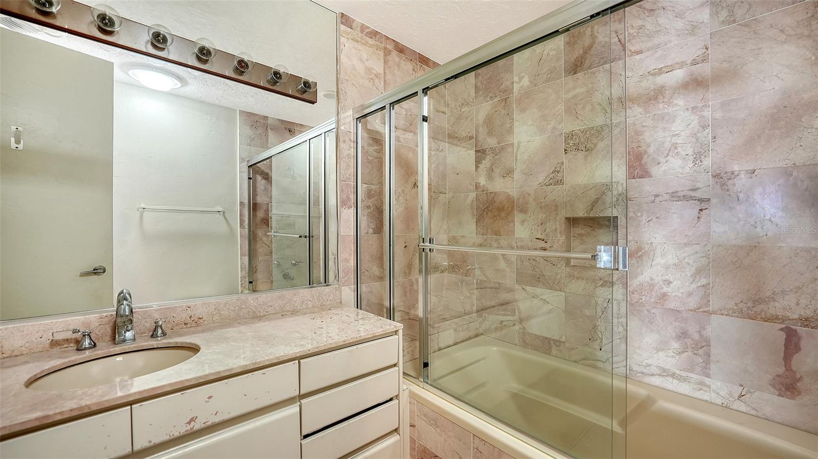415 L AMBIANCE DR #A701, LONGBOAT KEY, FL, 34228