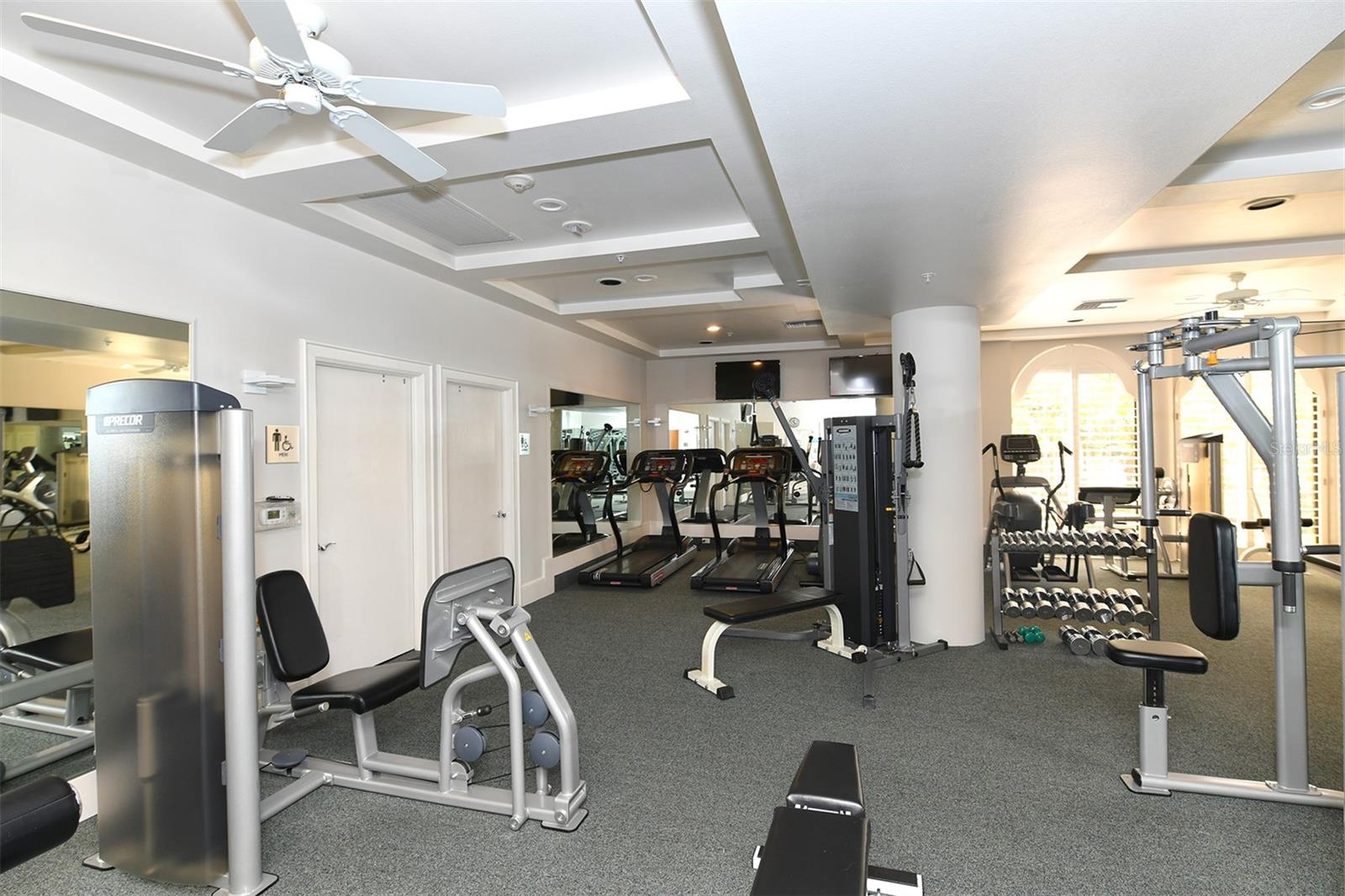 415 L AMBIANCE DR #A701, LONGBOAT KEY, FL, 34228