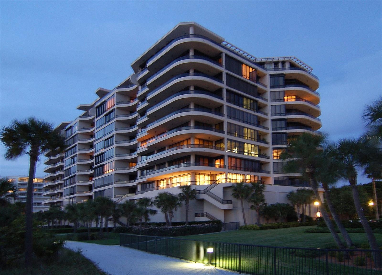 415 L AMBIANCE DR #A701, LONGBOAT KEY, FL, 34228