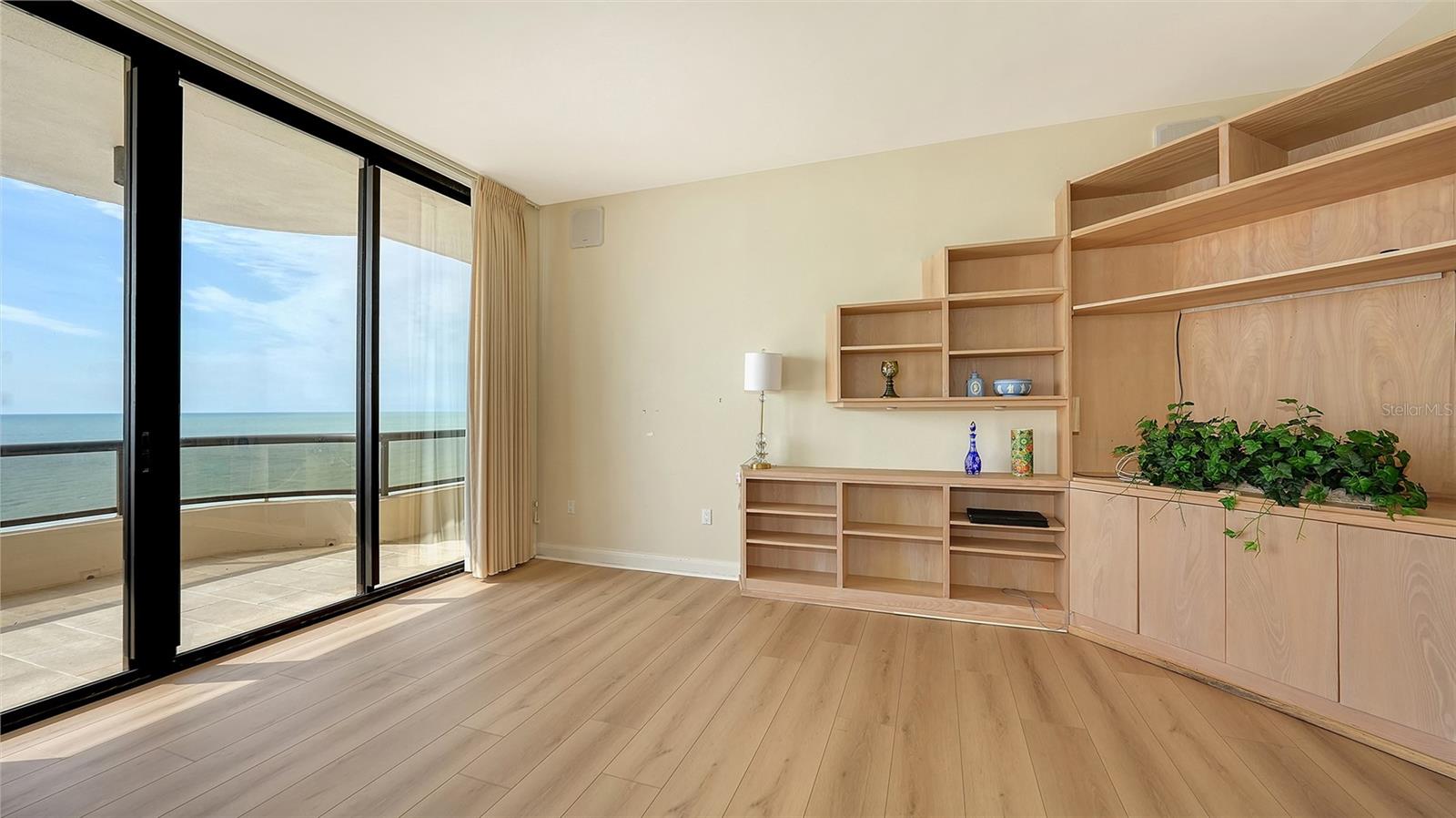 415 L AMBIANCE DR #A701, LONGBOAT KEY, FL, 34228