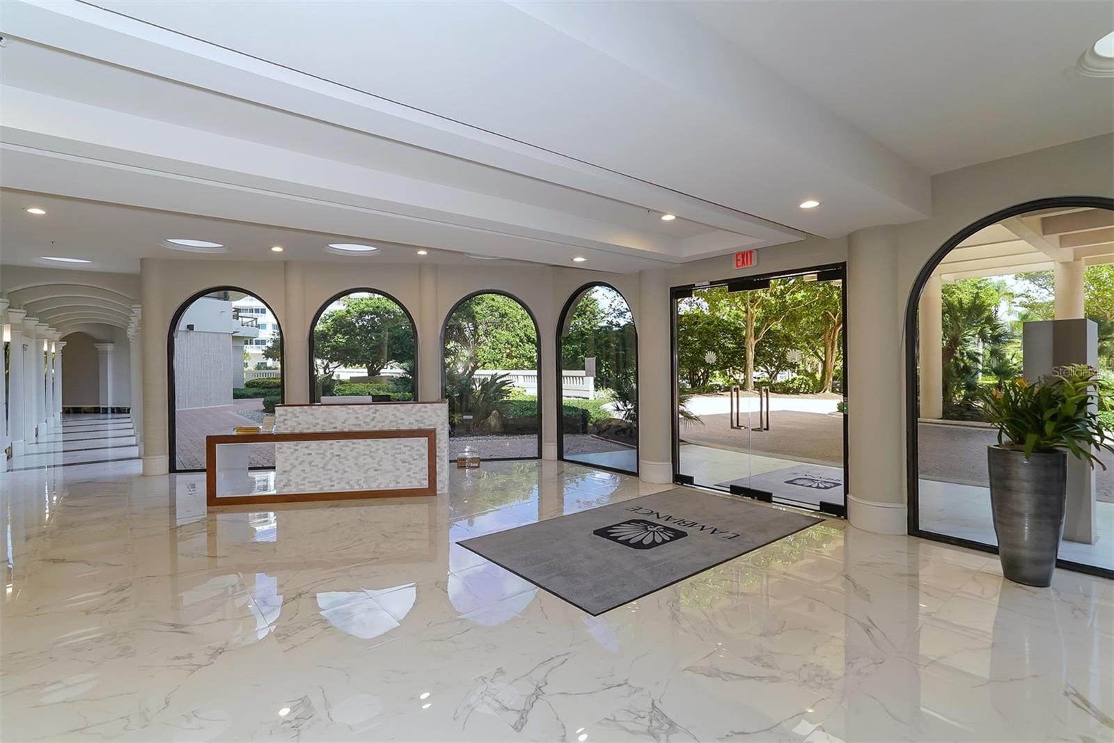 415 L AMBIANCE DR #A701, LONGBOAT KEY, FL, 34228