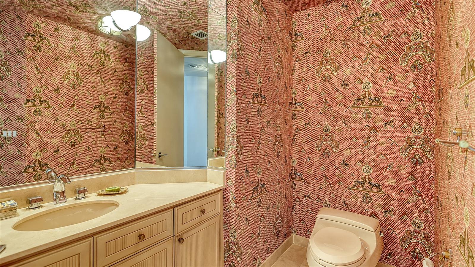 415 L AMBIANCE DR #A701, LONGBOAT KEY, FL, 34228