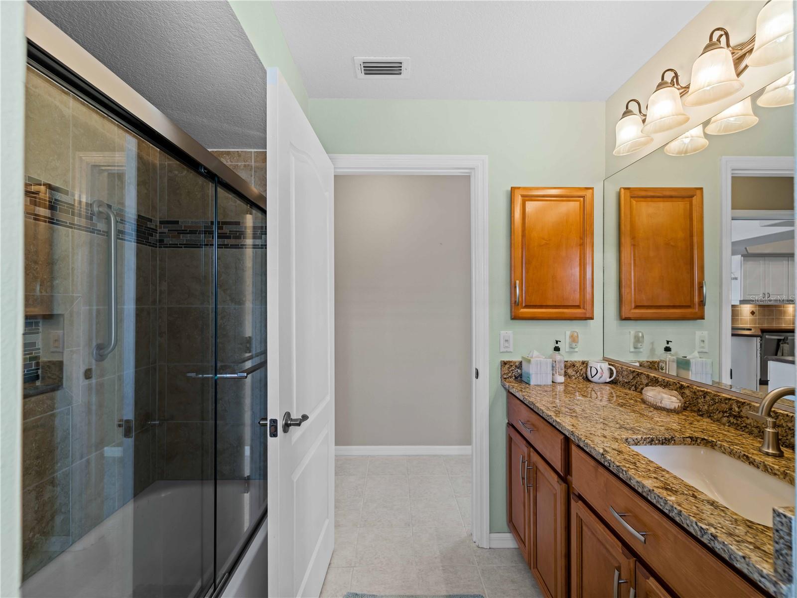 1035 BECKLEY CIR, VENICE, FL, 34292