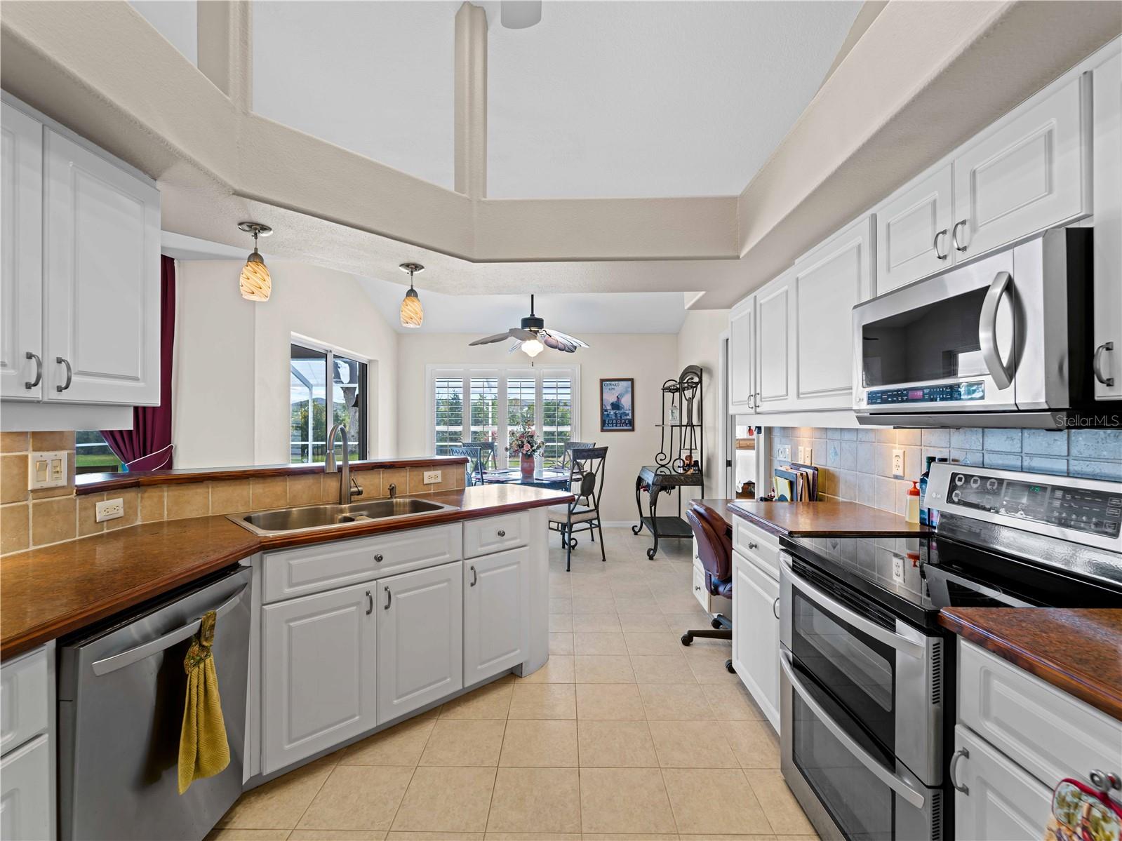 1035 BECKLEY CIR, VENICE, FL, 34292
