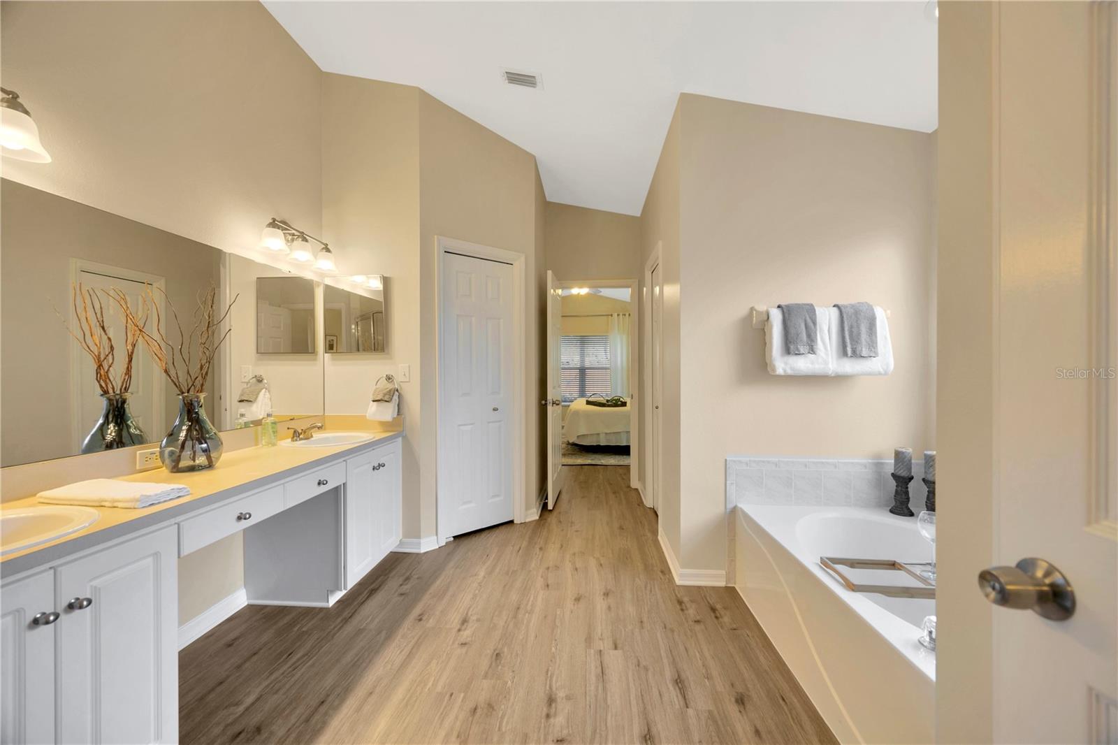 2706 BROOKVILLE DR, VALRICO, FL, 33596