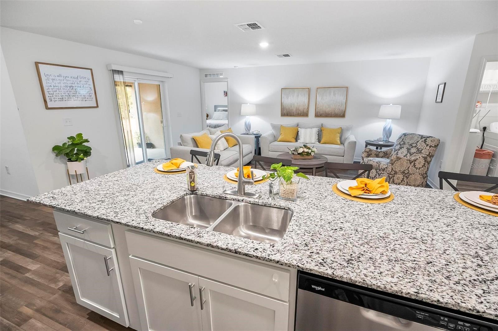 91 RAEMOOR DR, PALM COAST, FL, 32164