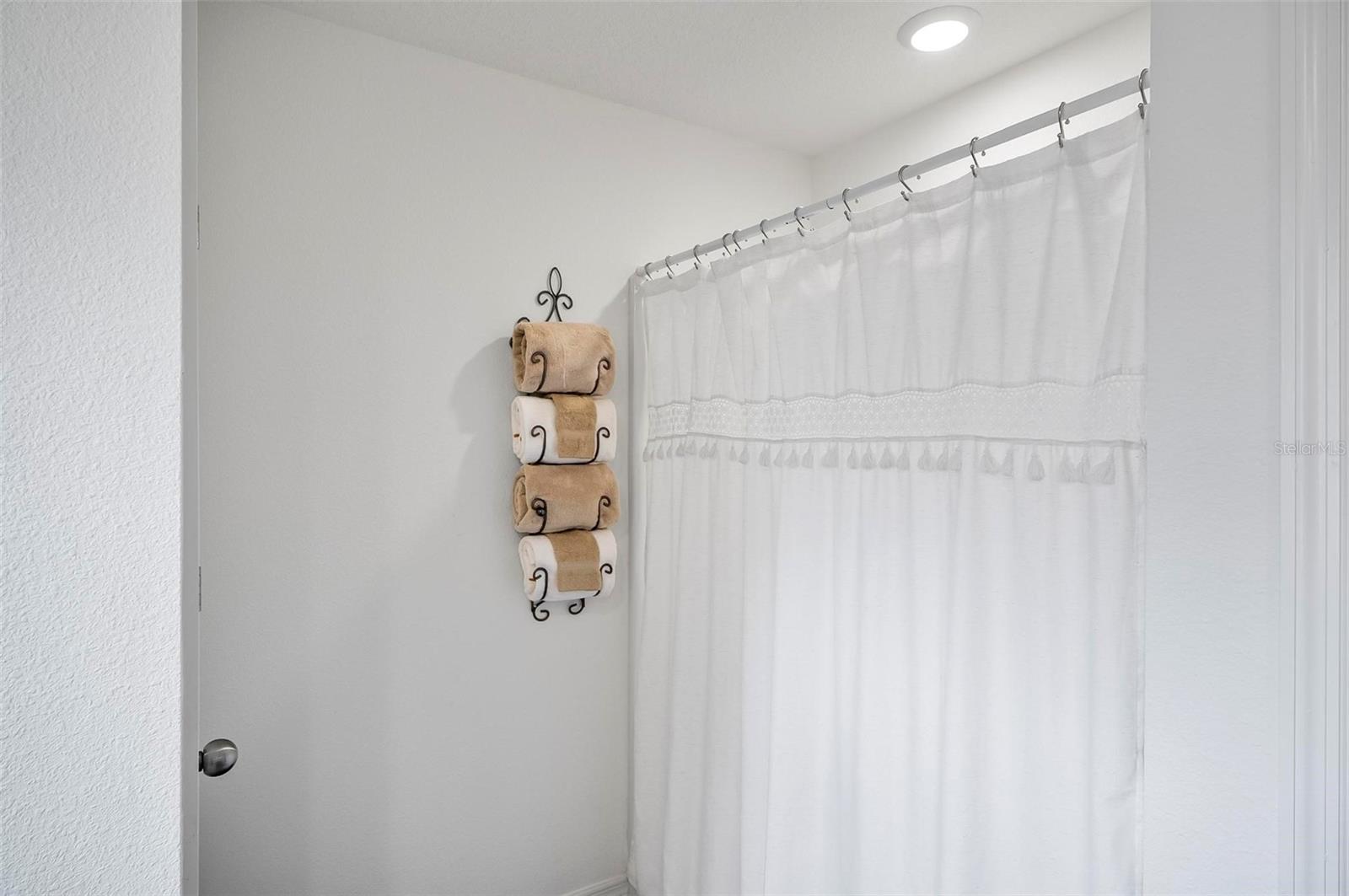 91 RAEMOOR DR, PALM COAST, FL, 32164