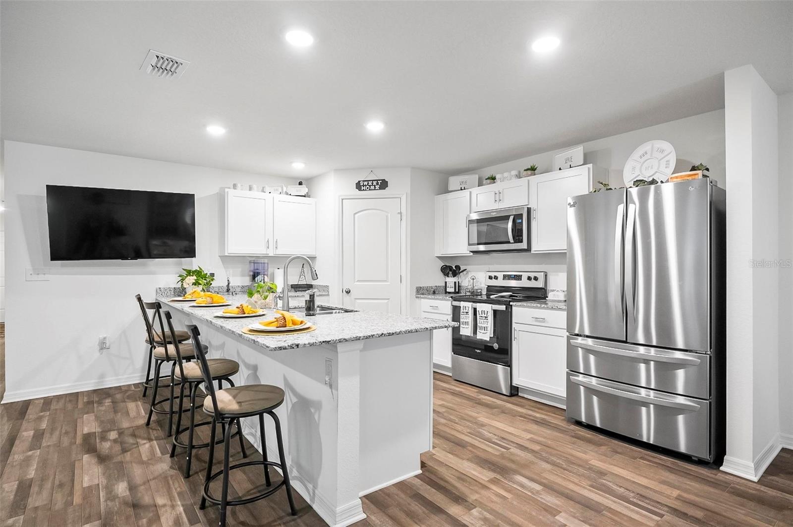 91 RAEMOOR DR, PALM COAST, FL, 32164