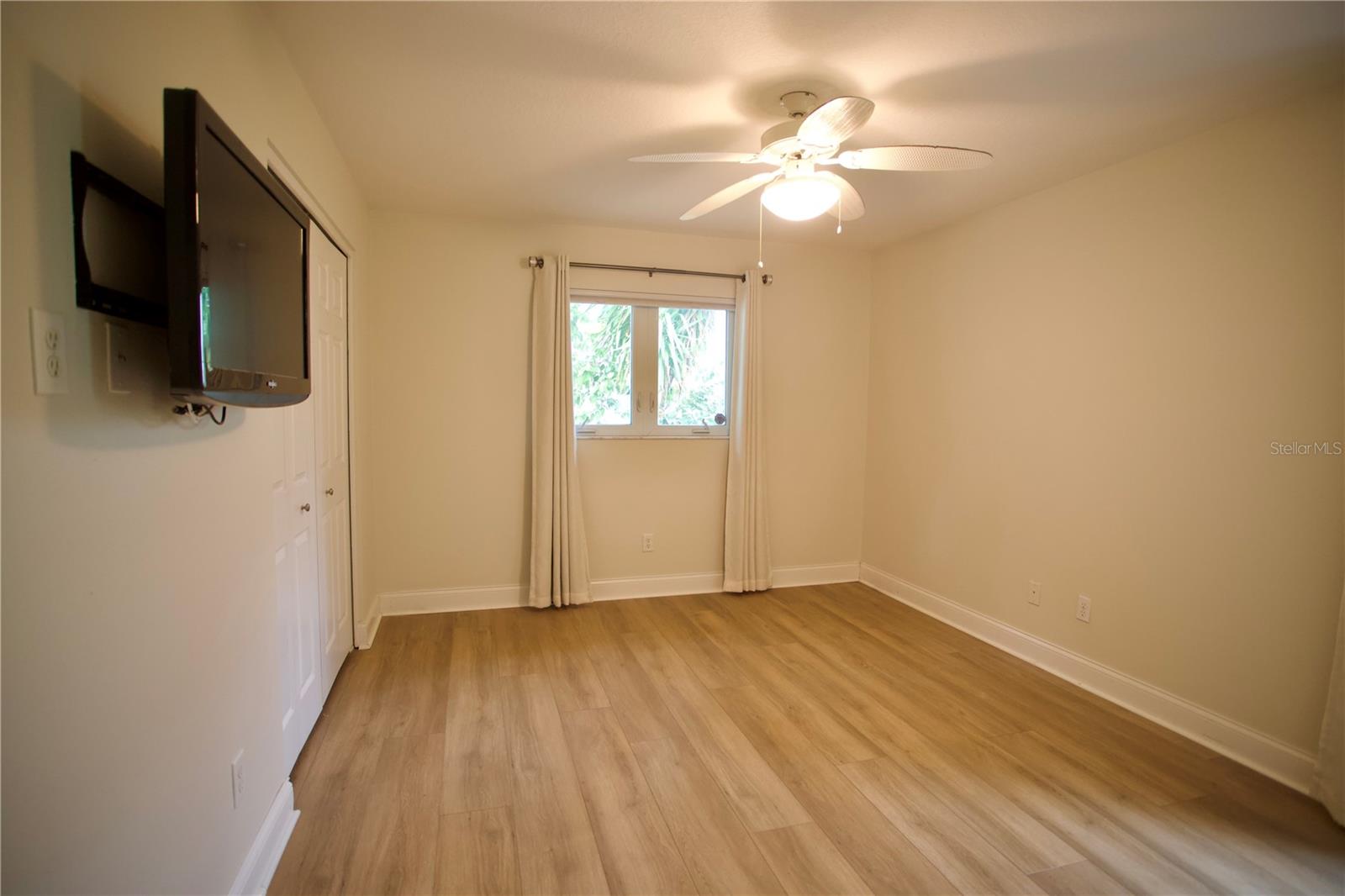 2079 SWAN LN, SAFETY HARBOR, FL, 34695