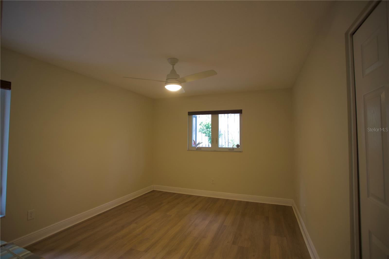 2079 SWAN LN, SAFETY HARBOR, FL, 34695