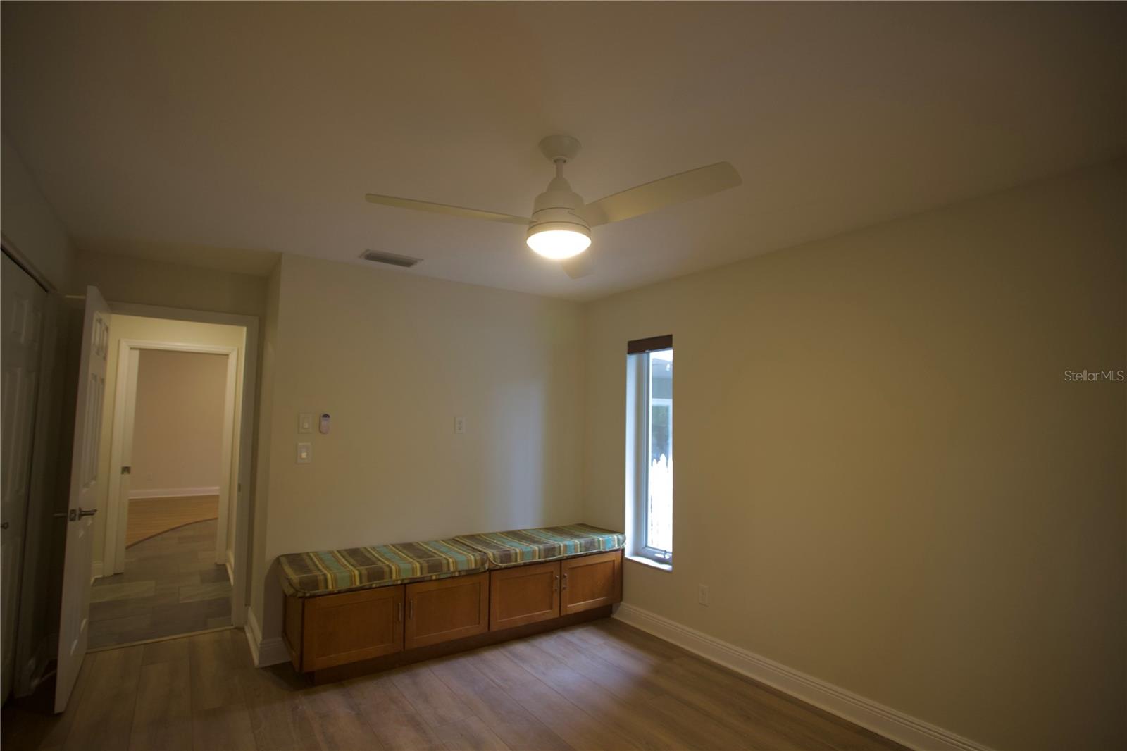 2079 SWAN LN, SAFETY HARBOR, FL, 34695