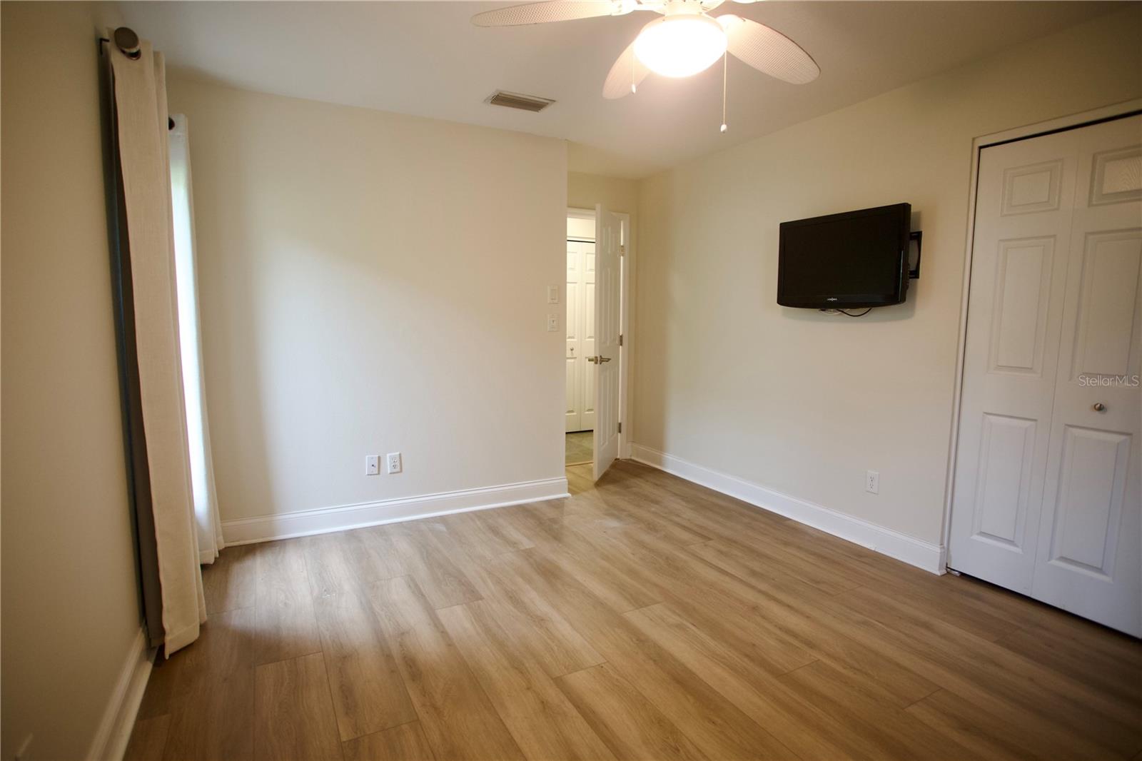 2079 SWAN LN, SAFETY HARBOR, FL, 34695