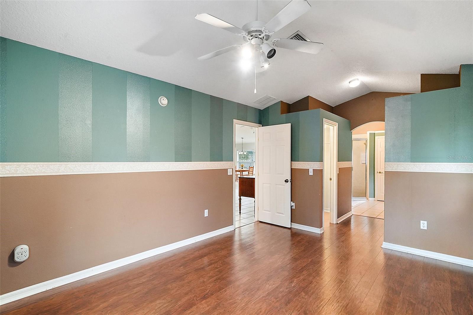 9320 COUNTY ROAD 125B, WILDWOOD, FL, 34785