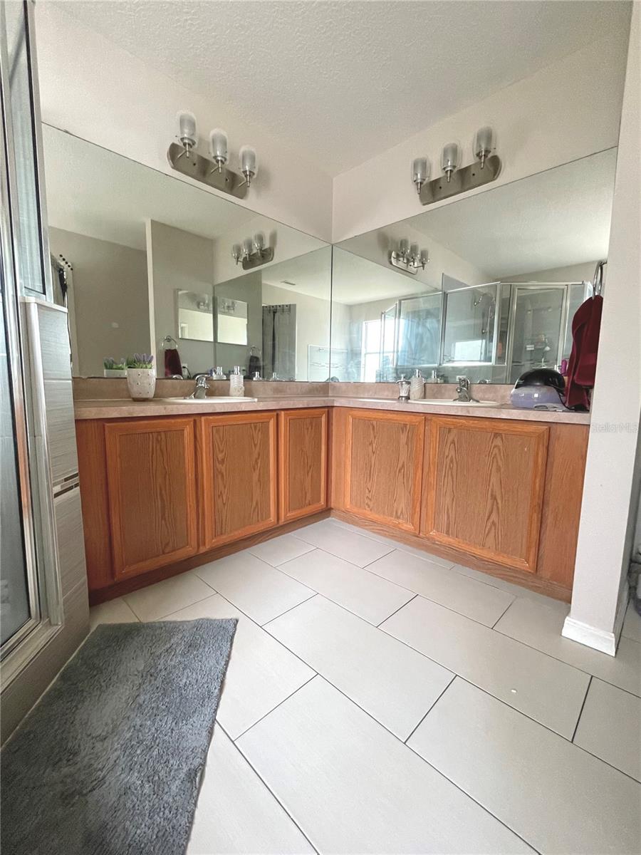 762 SQUIRREL CT, KISSIMMEE, FL, 34759