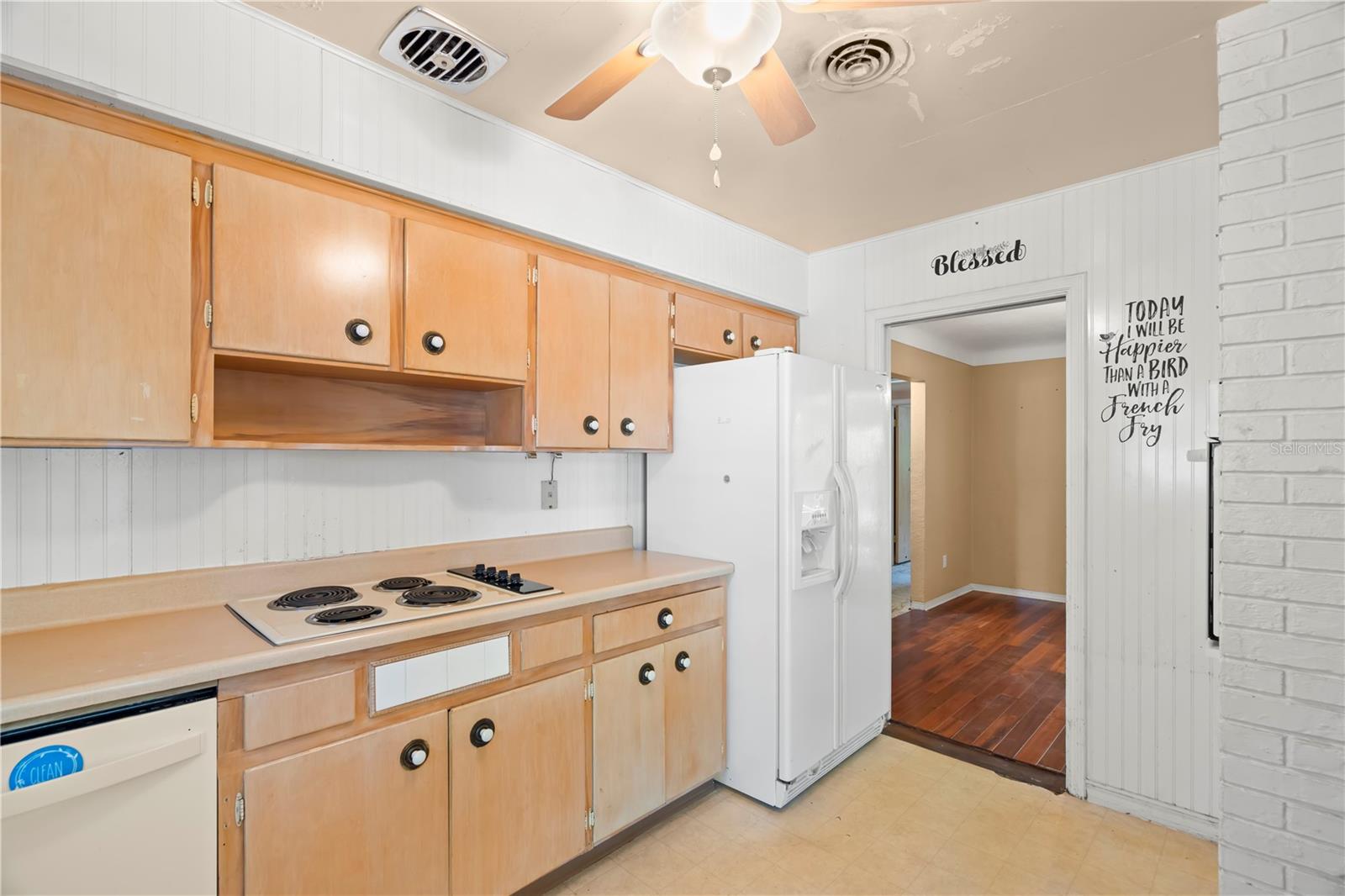 1085 INDIAN ROCKS RD S, LARGO, FL, 33770