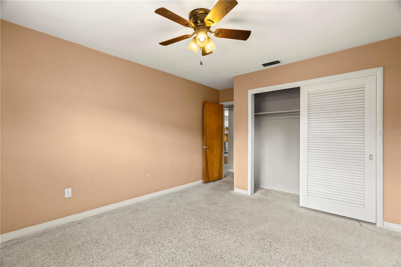 1085 INDIAN ROCKS RD S, LARGO, FL, 33770